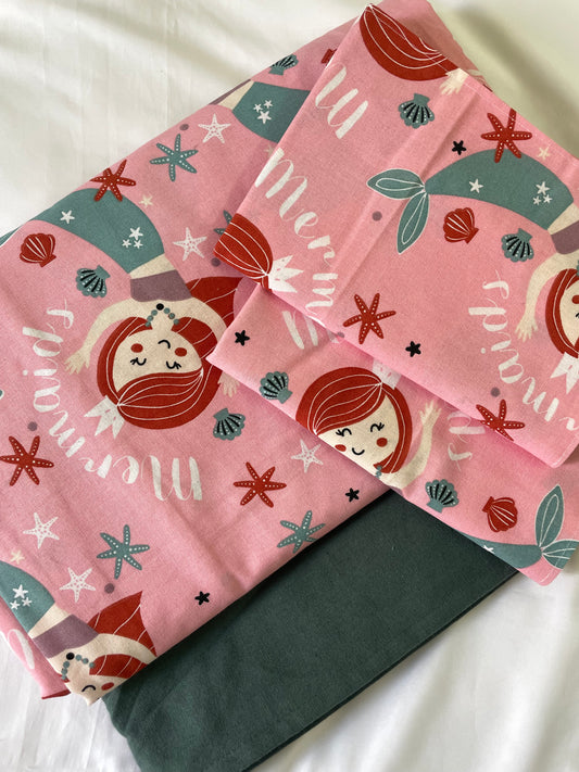 Queen Size bedspread 90x100 inches