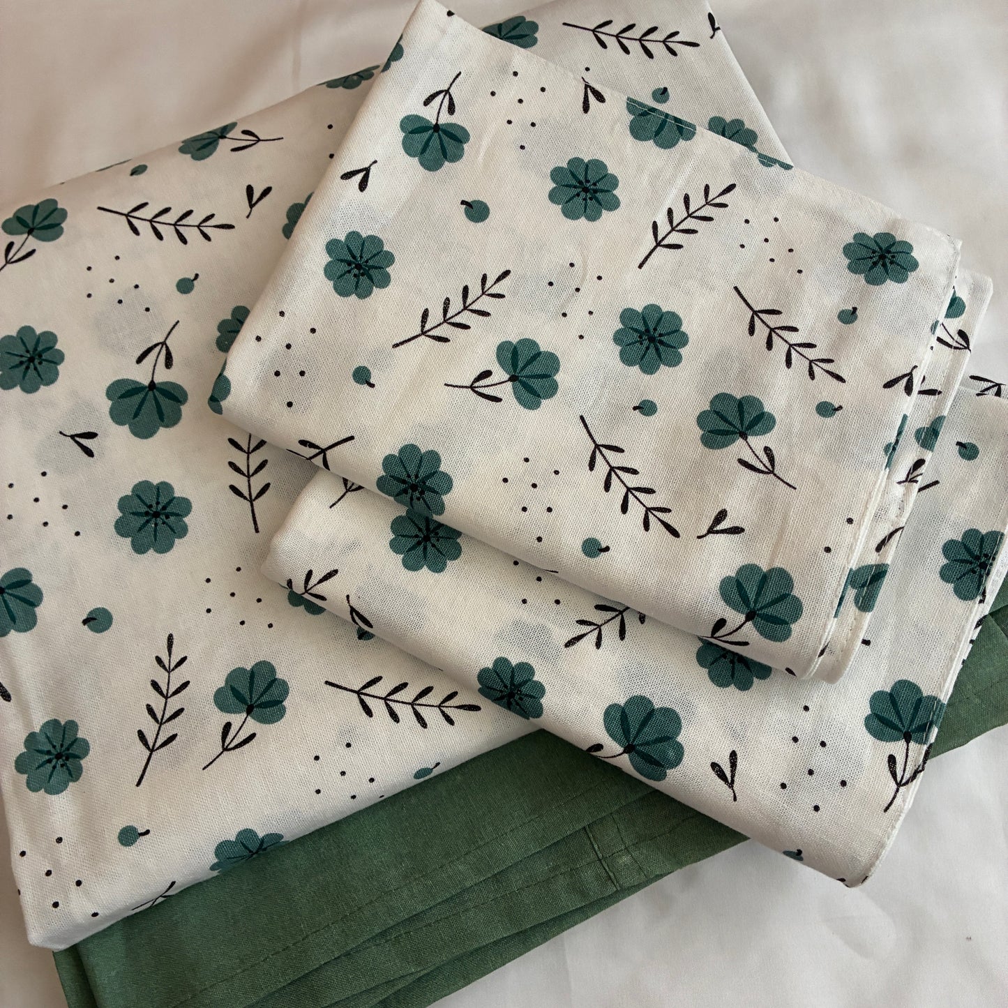 Green Floral King Size Cotton Bedspread 100x110 inches (2 pillow covers)