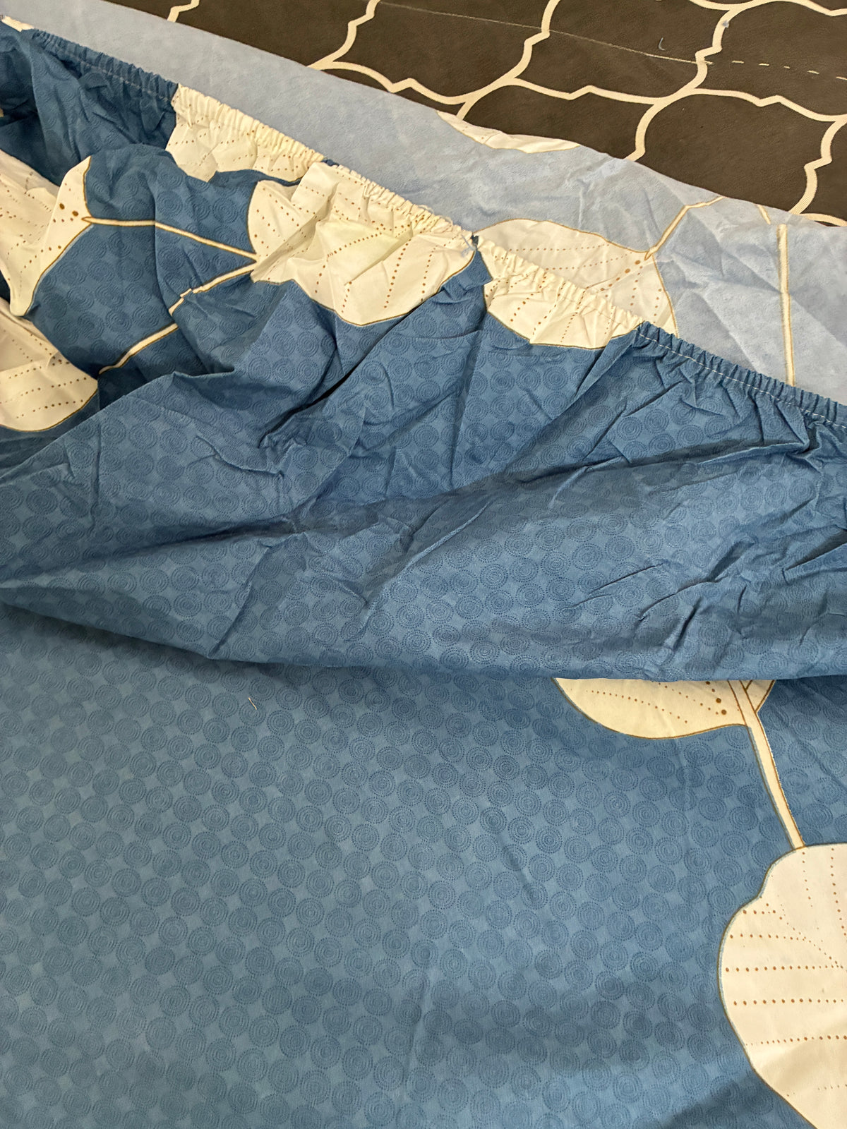 Fitted King Size Bedspreads  78x72x8 inches