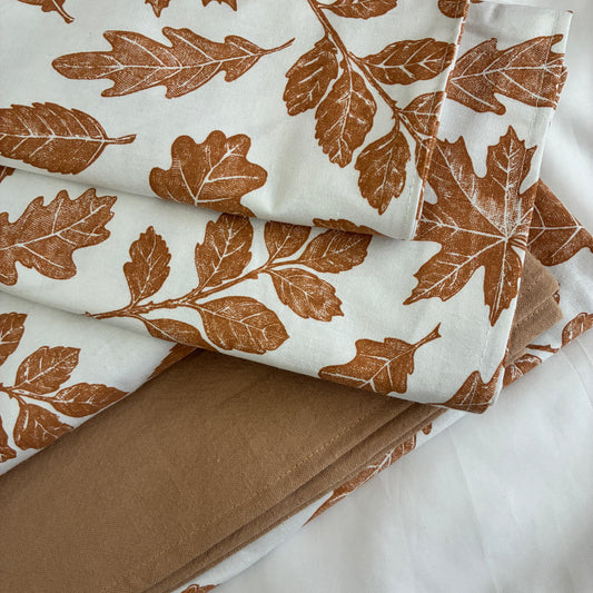 Autumn Leaves King Cotton Bedspread 100x110 inches (2 pillow covers)