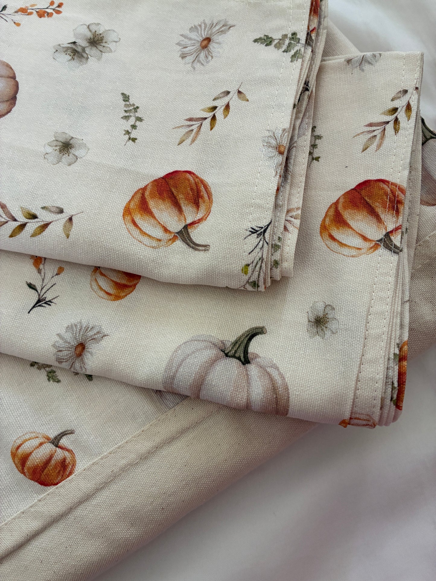 Autumn Pumpkin Queen Size Bedspread 90x100 inches
