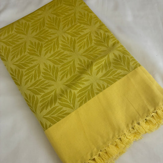 Lime Leaf Double Size Cotton Blanket