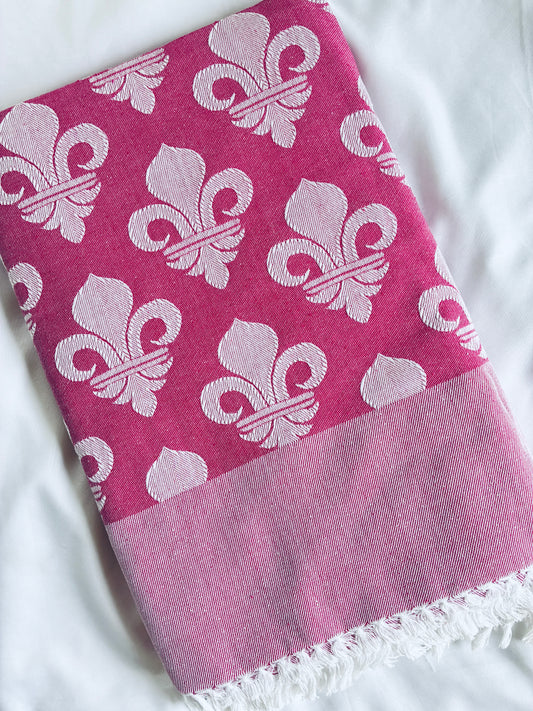 Dark Pink Motif Double Size Cotton Blanket