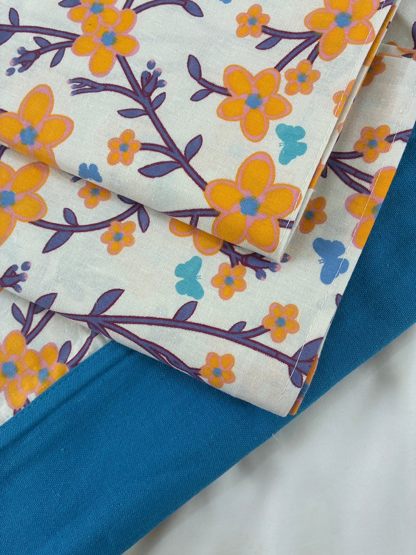 Queen Size Bedspread 90x100 inches