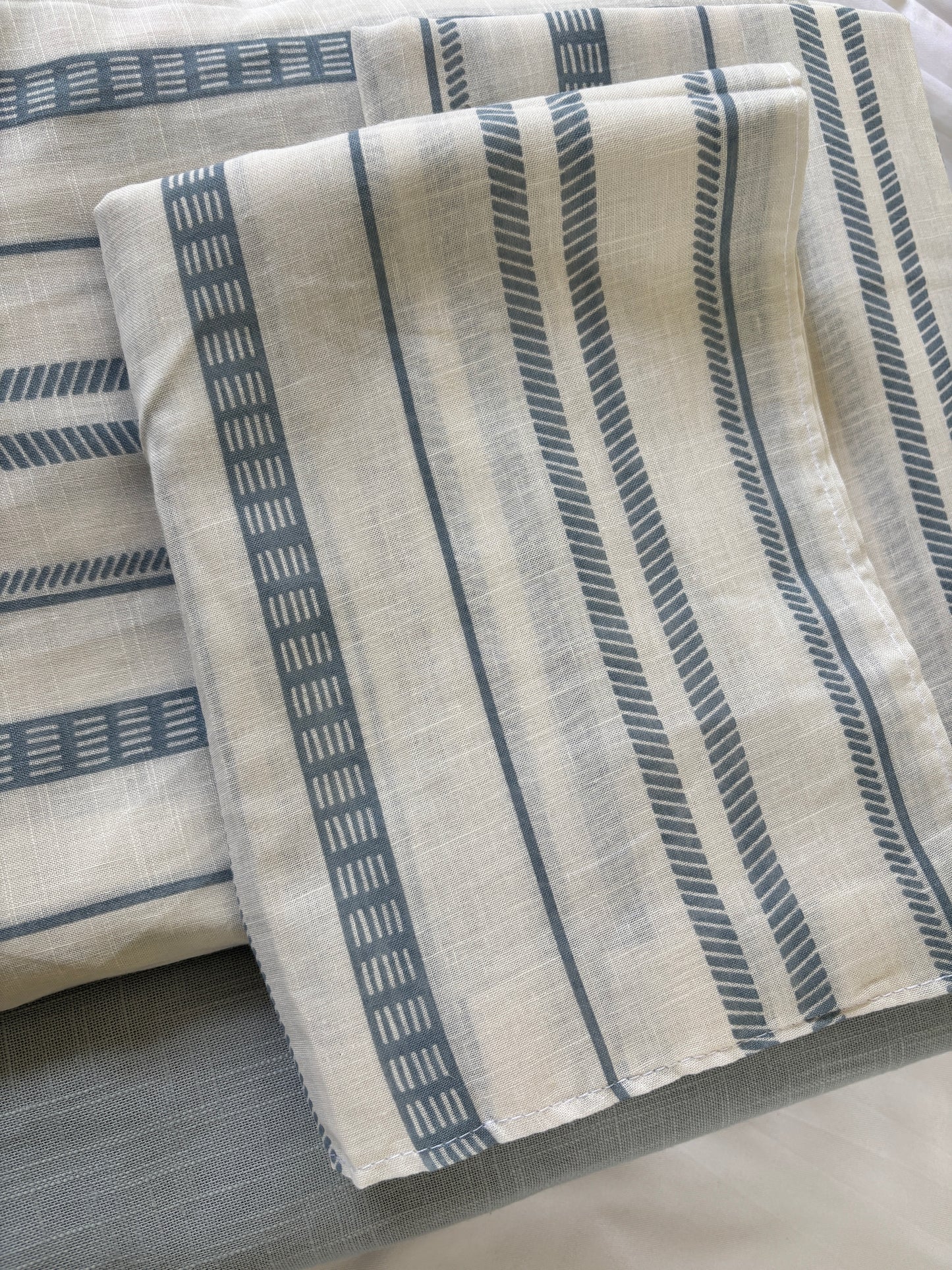King Size Cotton Bedspread 100x110 inches