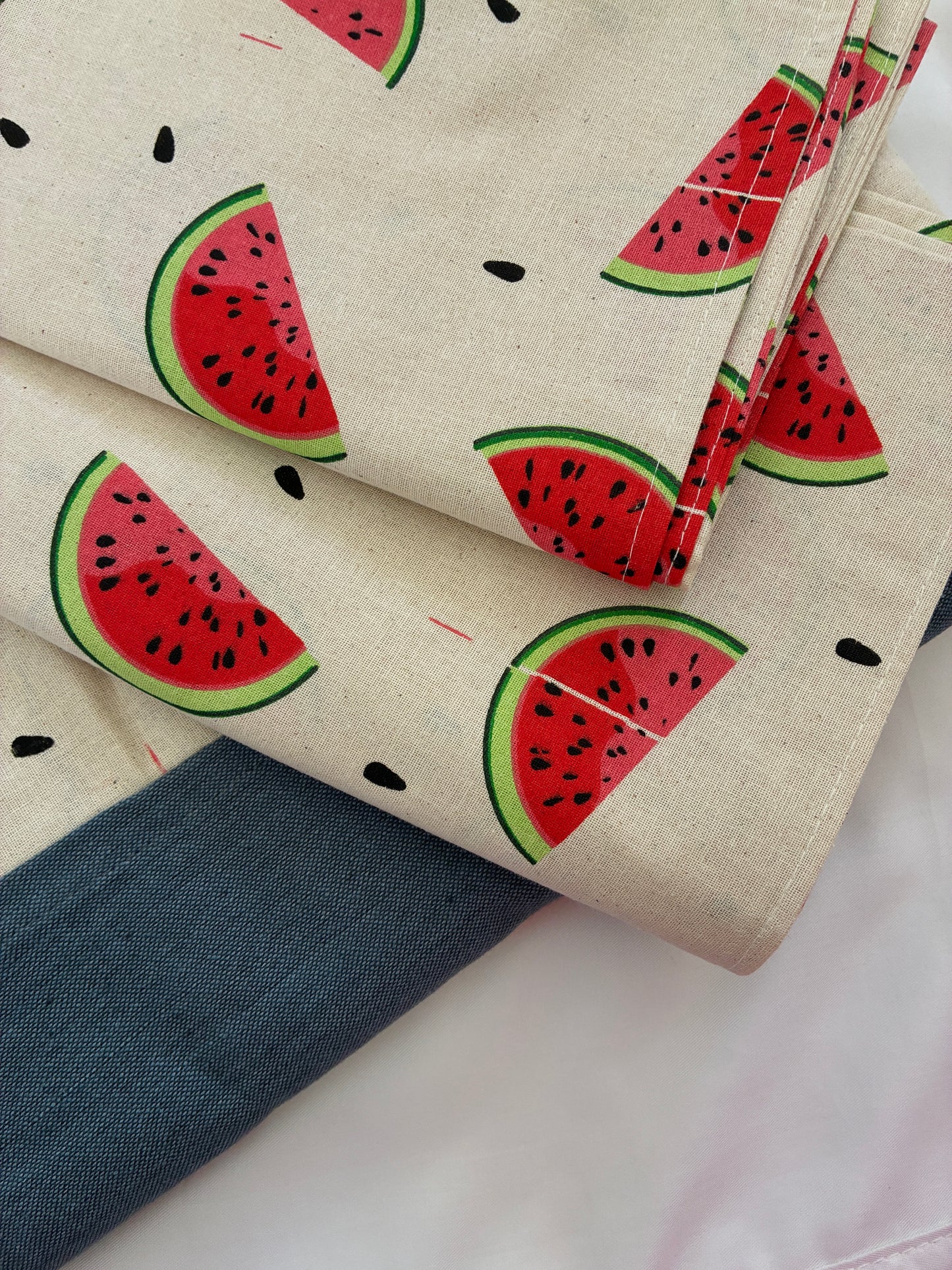 Melon Pop Queen Size Bedspread 90x100 inches