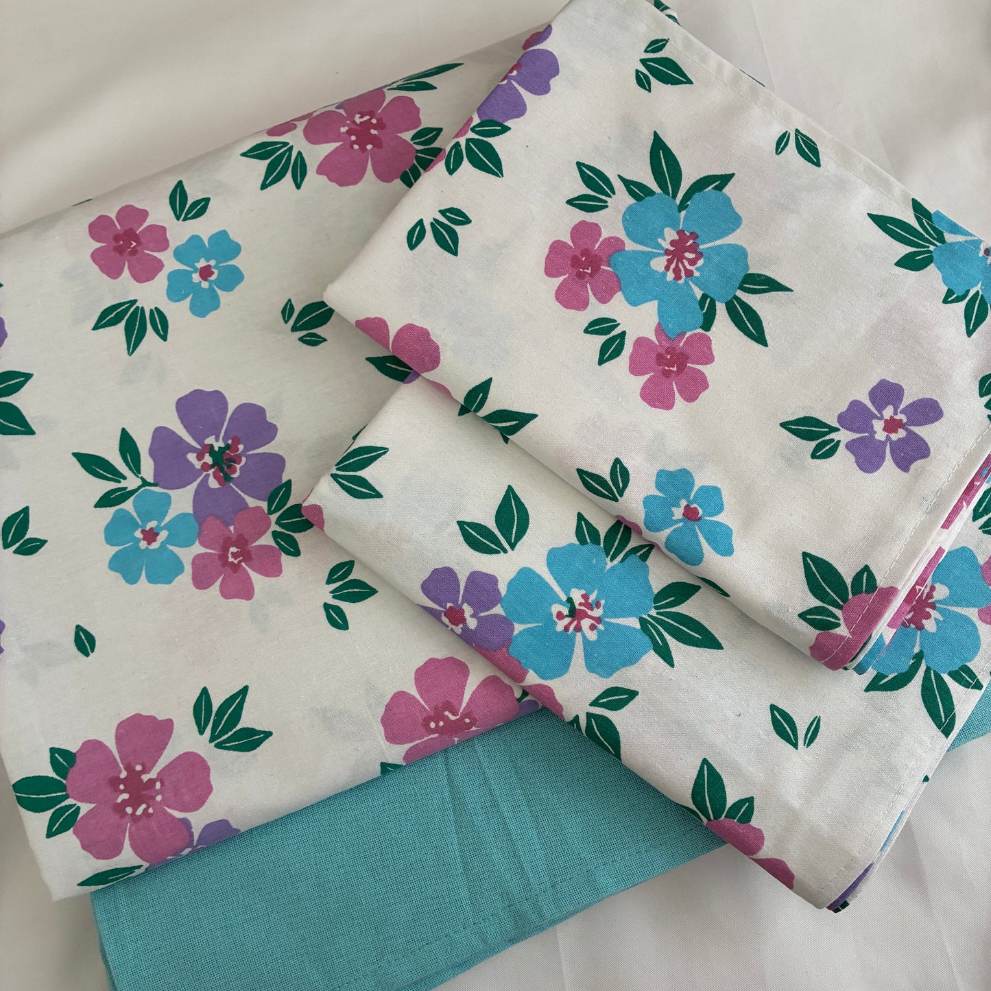 Blue Floral King Cotton Bedspread 100x110 inches (2 pillow covers)