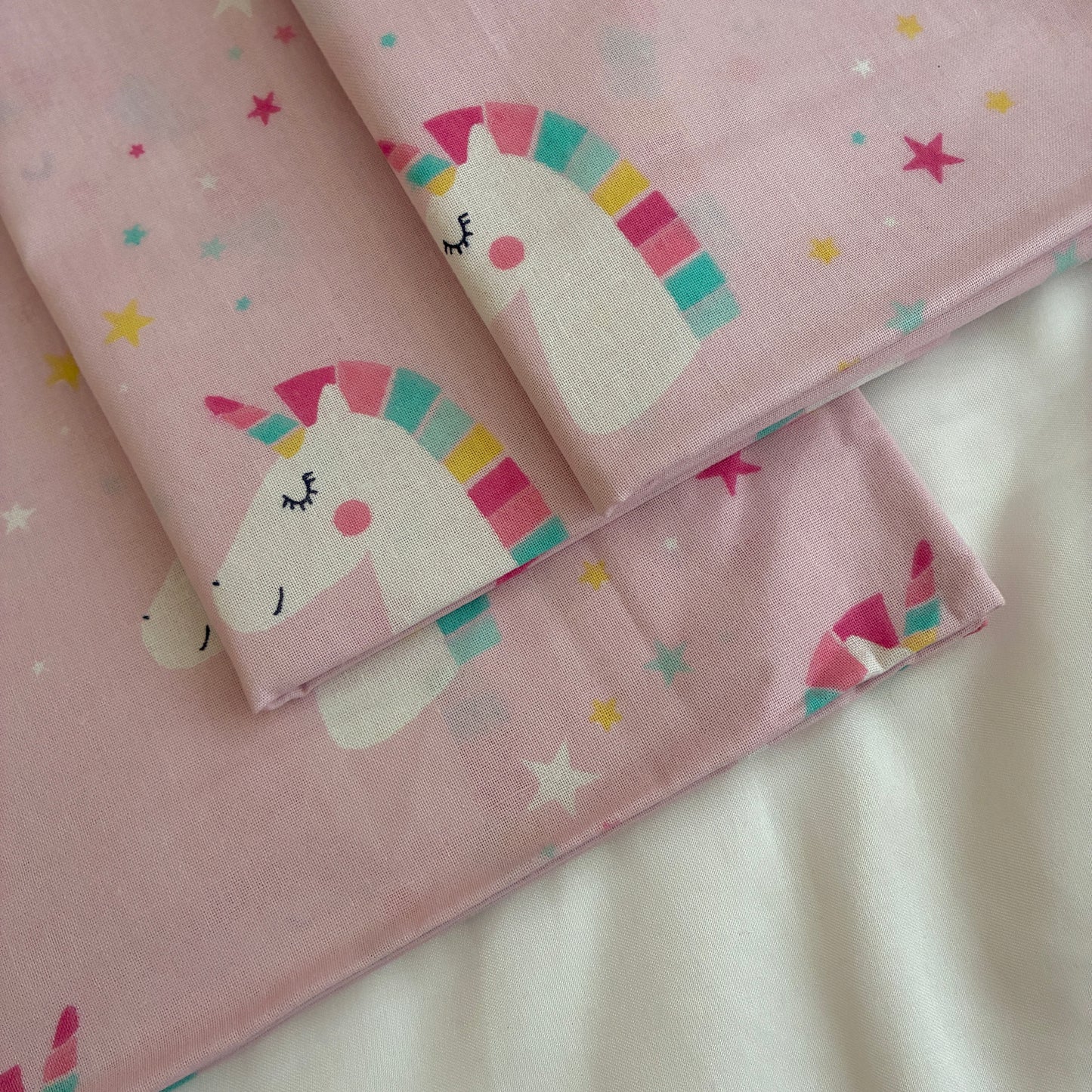 Unicorn Single Size Cotton Bedspread with 2 Pillow Covers 60 x 90 in