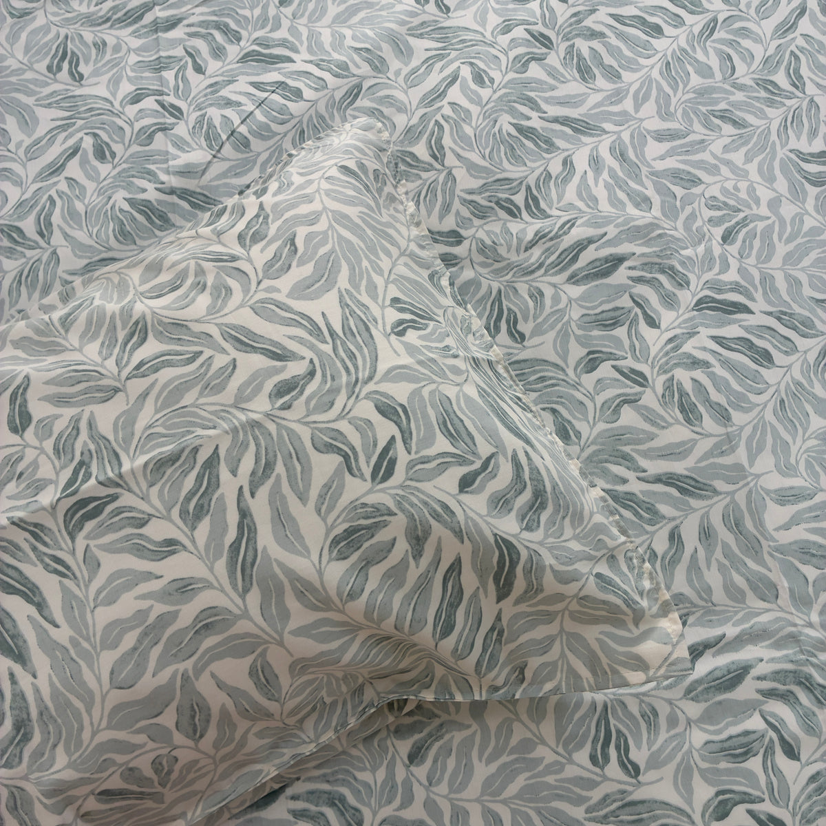Grey Leaf Satin Cotton King Size Bedspread 100x110 inches