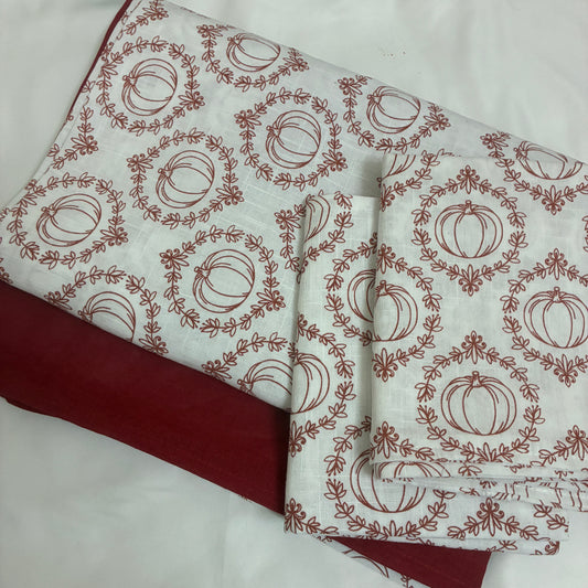 Queen bedspread 90x100 inches