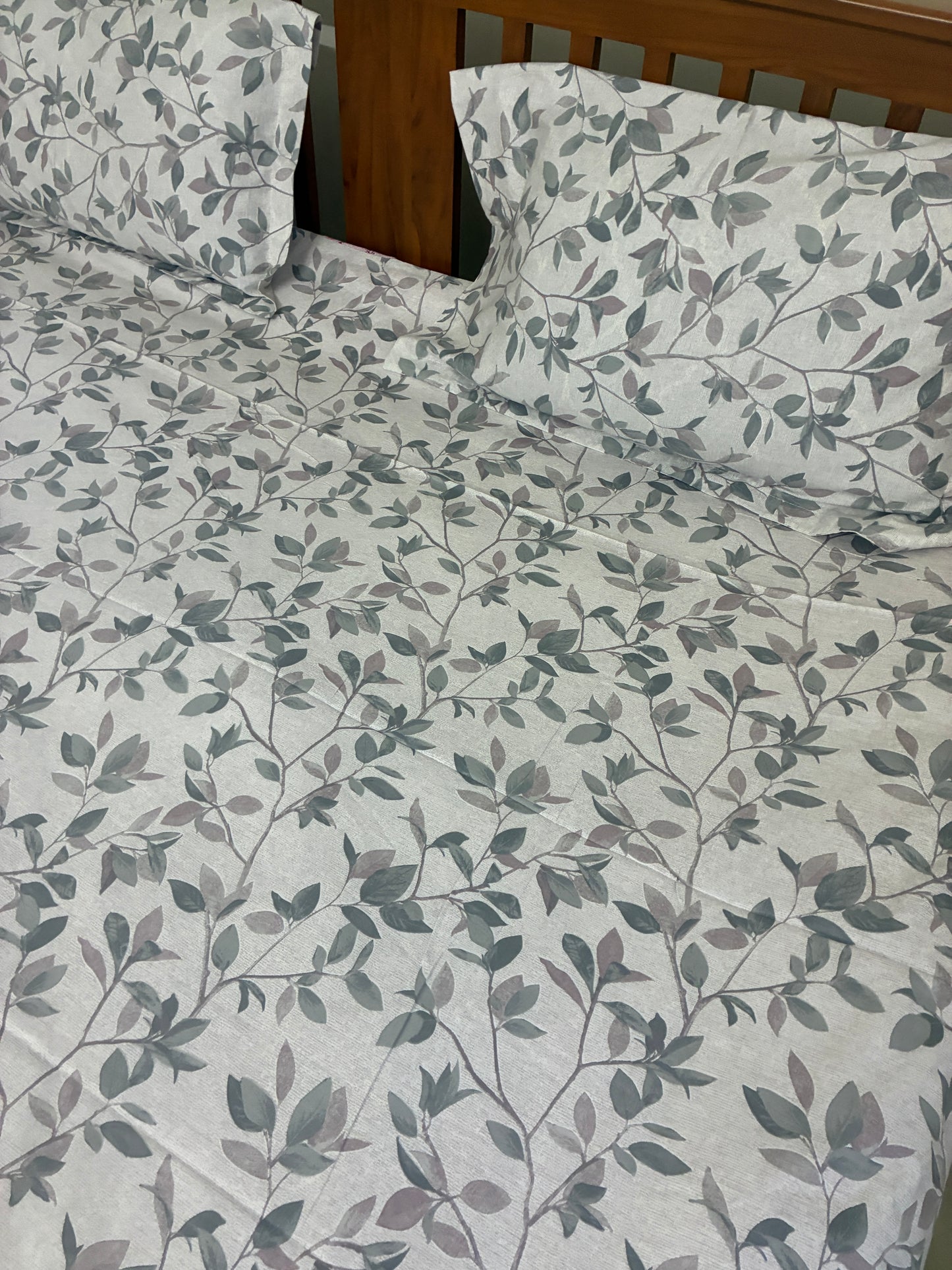 Super King Size Bedspread 120x 120 inches