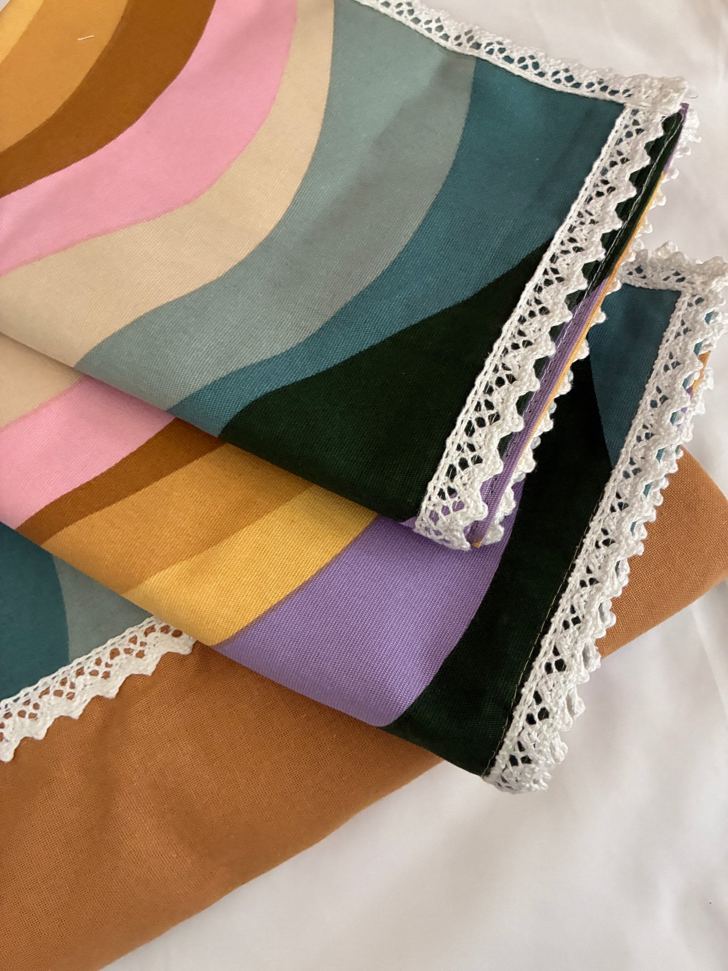 Earthy Rainbow Lace King Size Cotton Bedspread 100x110 in
