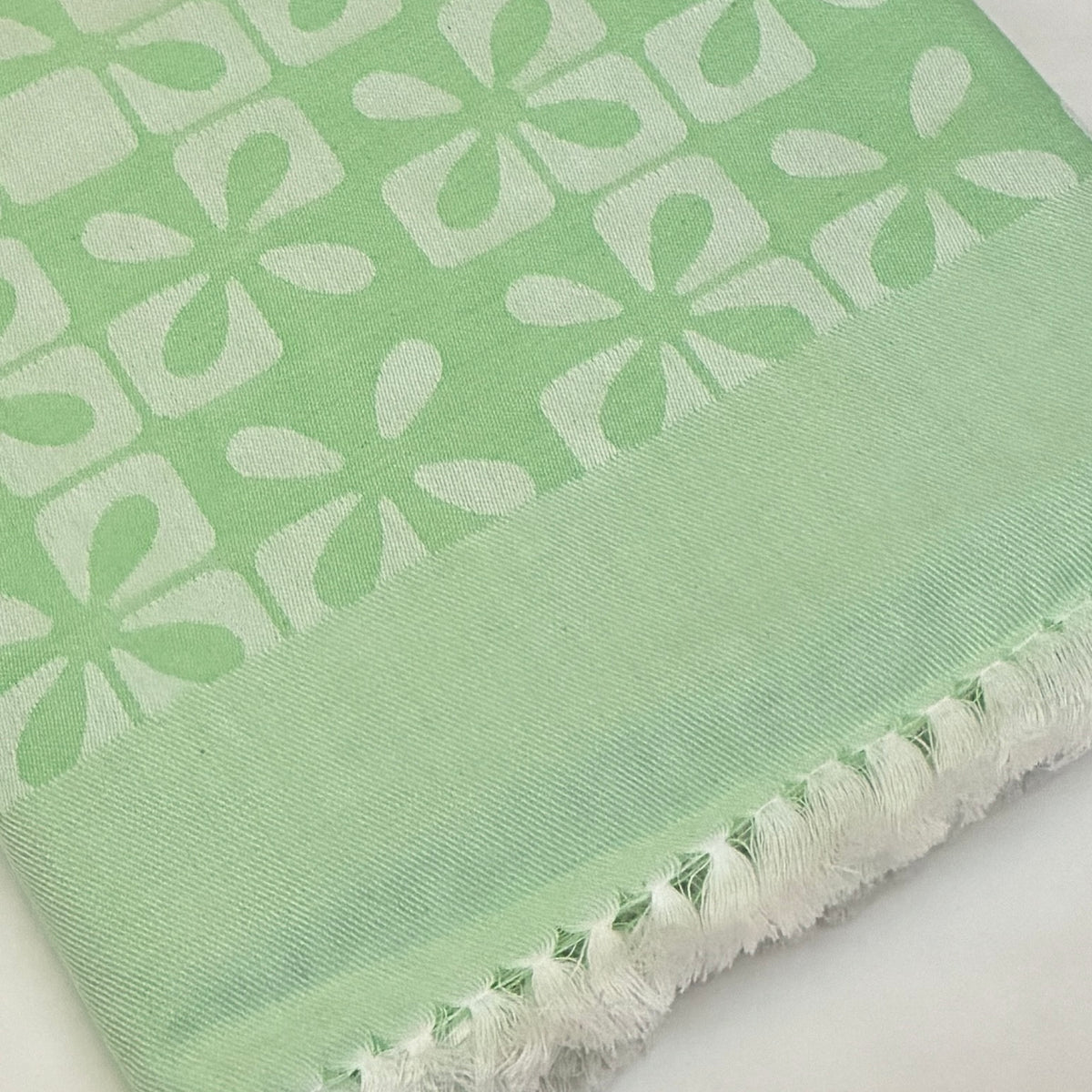 Green Floral Single Size Blanket / Throw