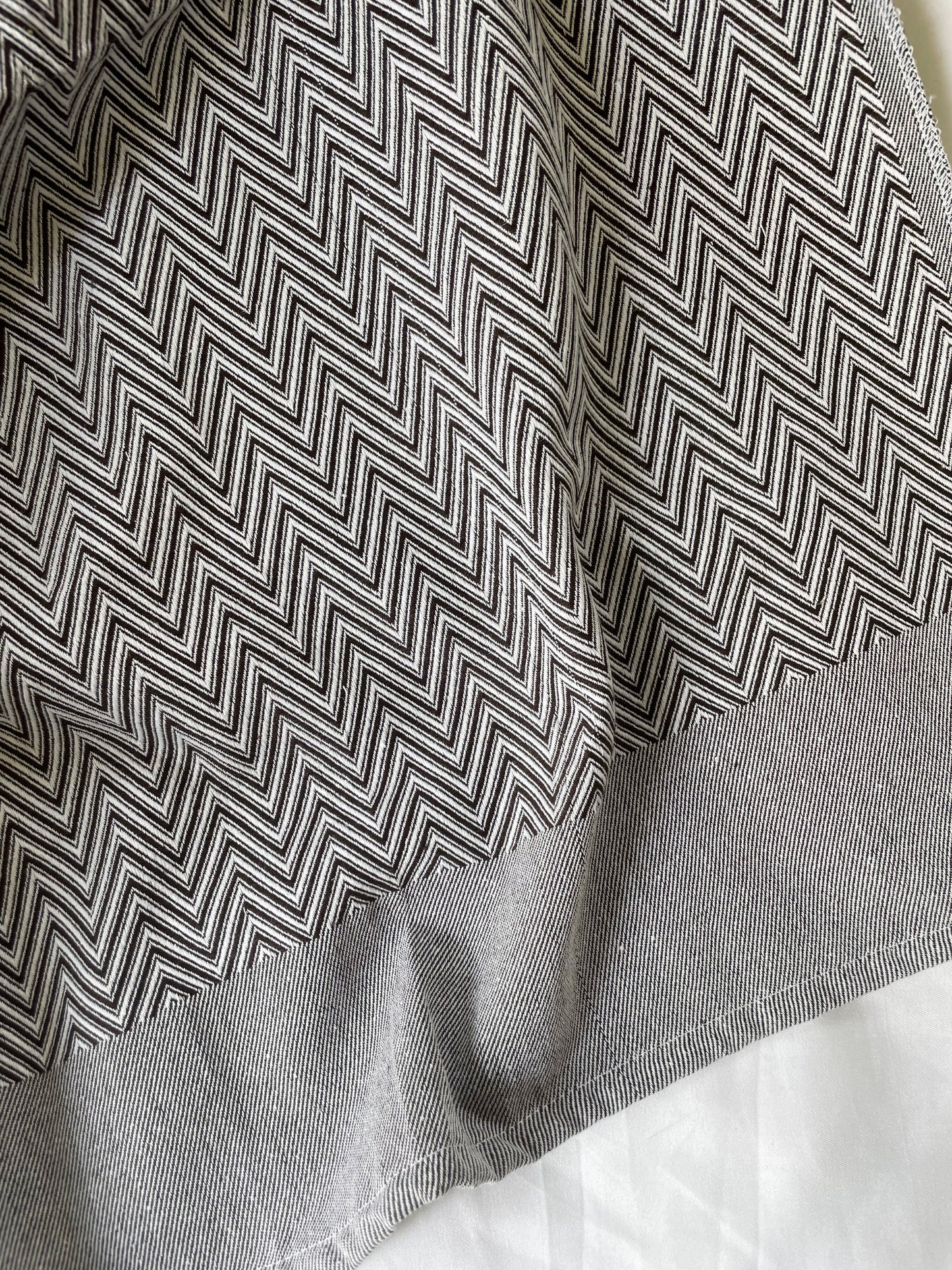 Cotton Zigzag Blanket / Throw