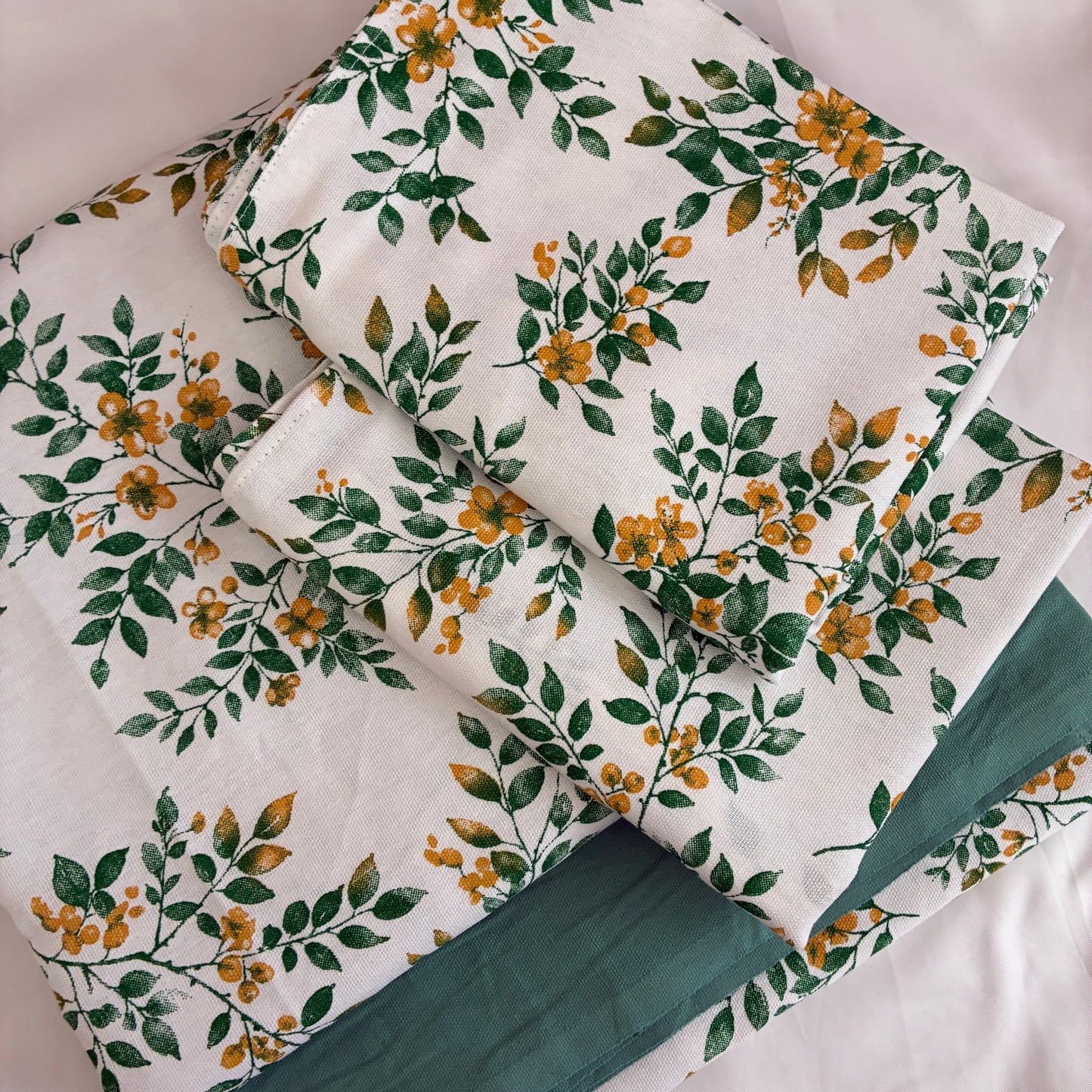 Green Floral King Cotton Bedspread 100x110 inches (2 pillow covers)