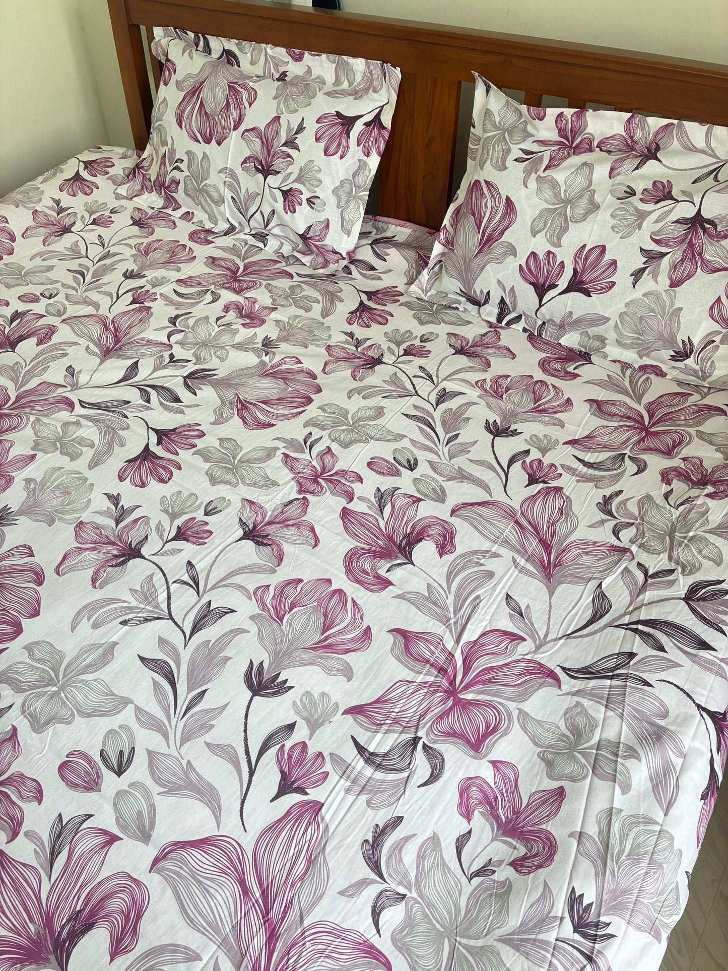 Premium Soft King Size Bedspread 108x108 inches