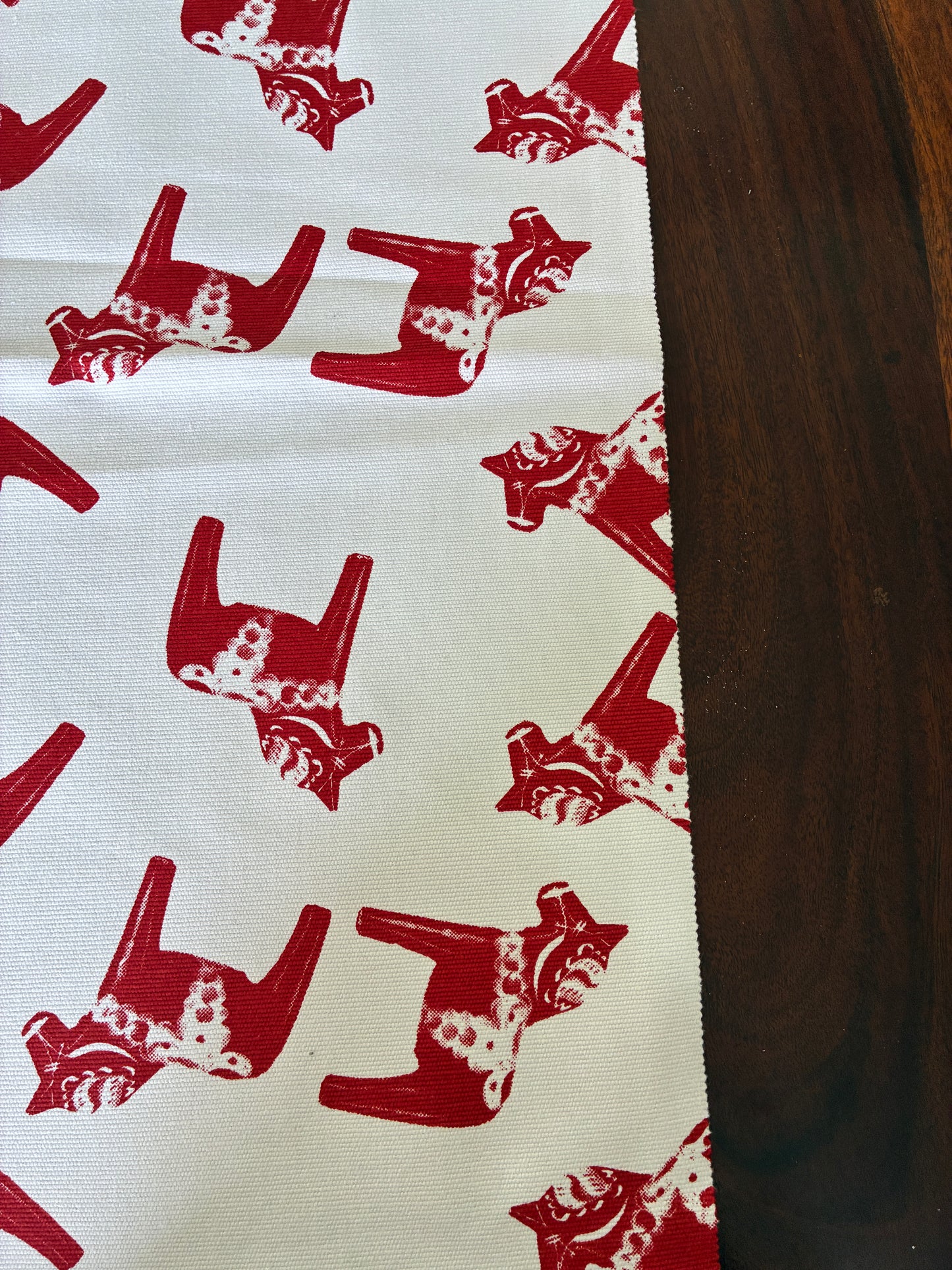 Table Runner 3.5 ft long