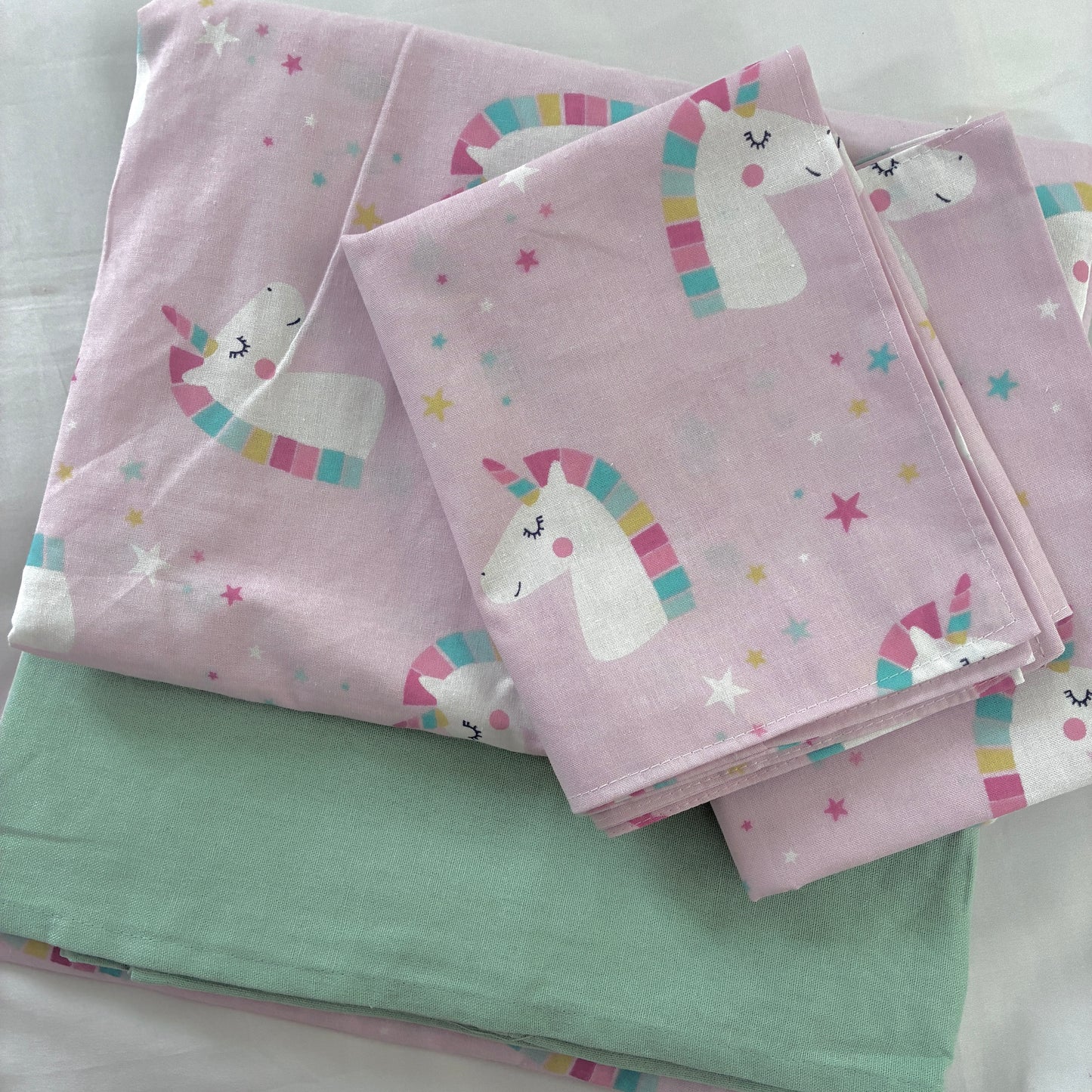 Unicorn King Size Cotton Bedspread 100x110 inches (2 pillow covers)