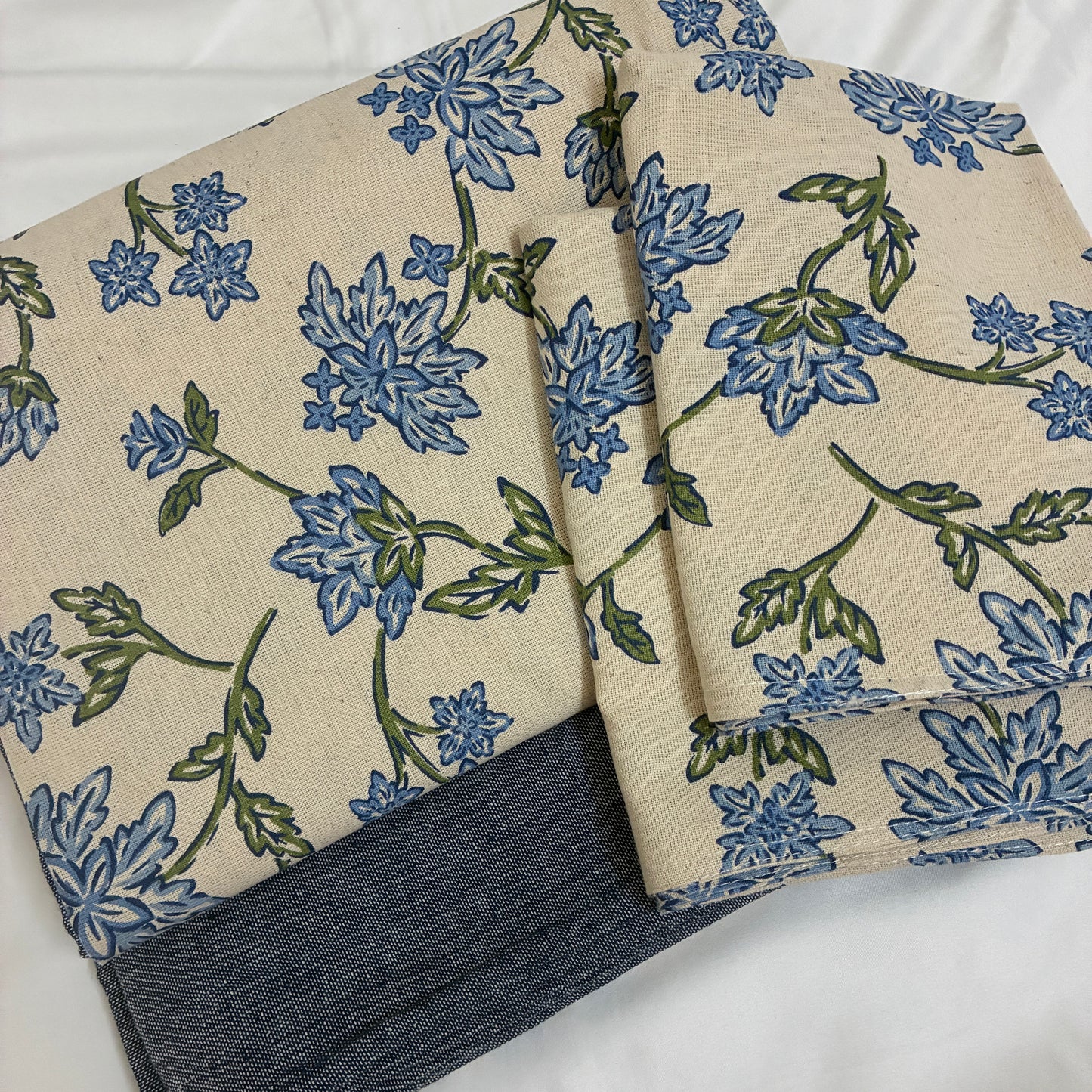 Blue Floral King Size Cotton Bedspread 100x110 in