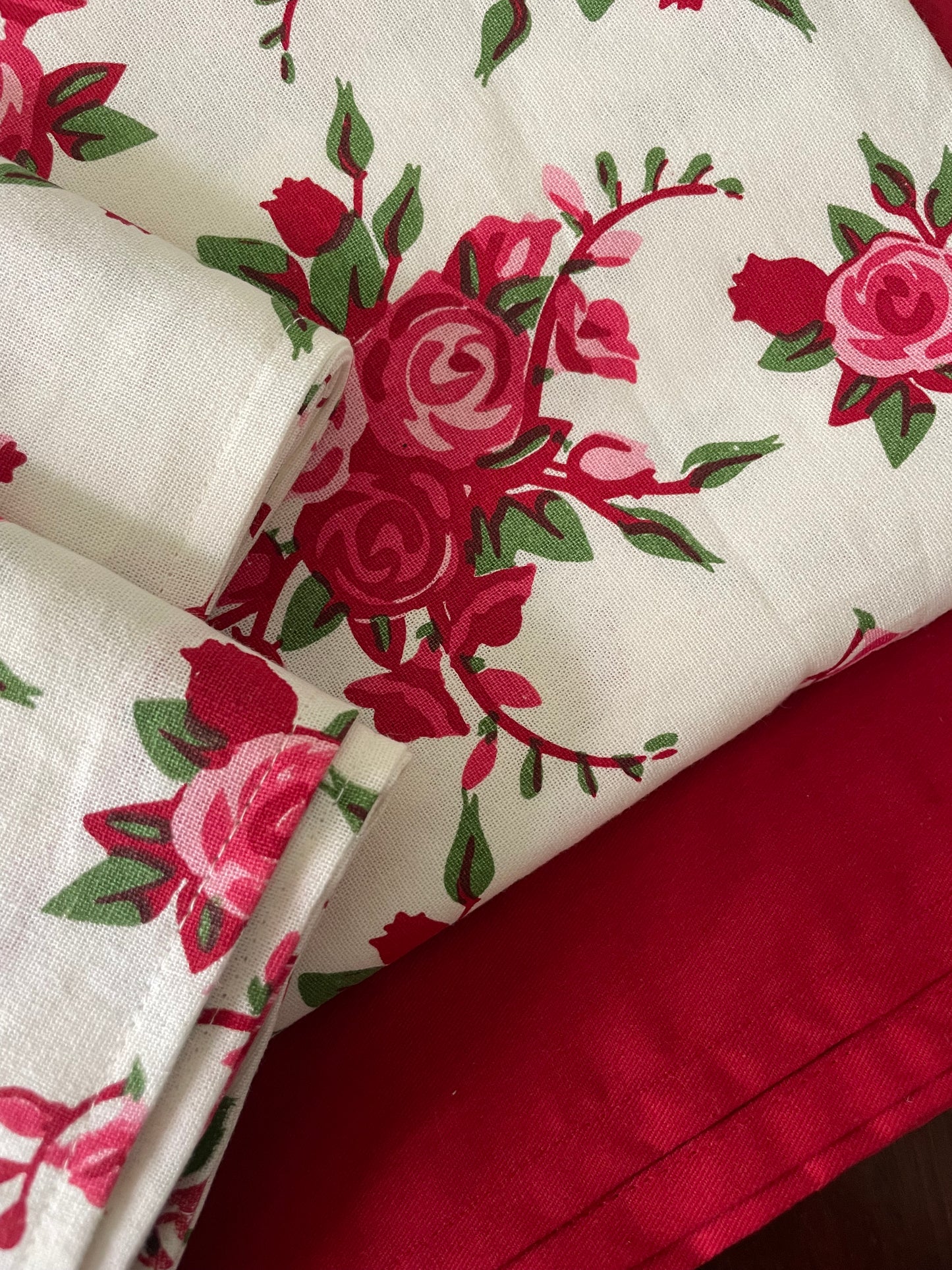 Red Rose King Size Cotton Bedspread 100x110 in