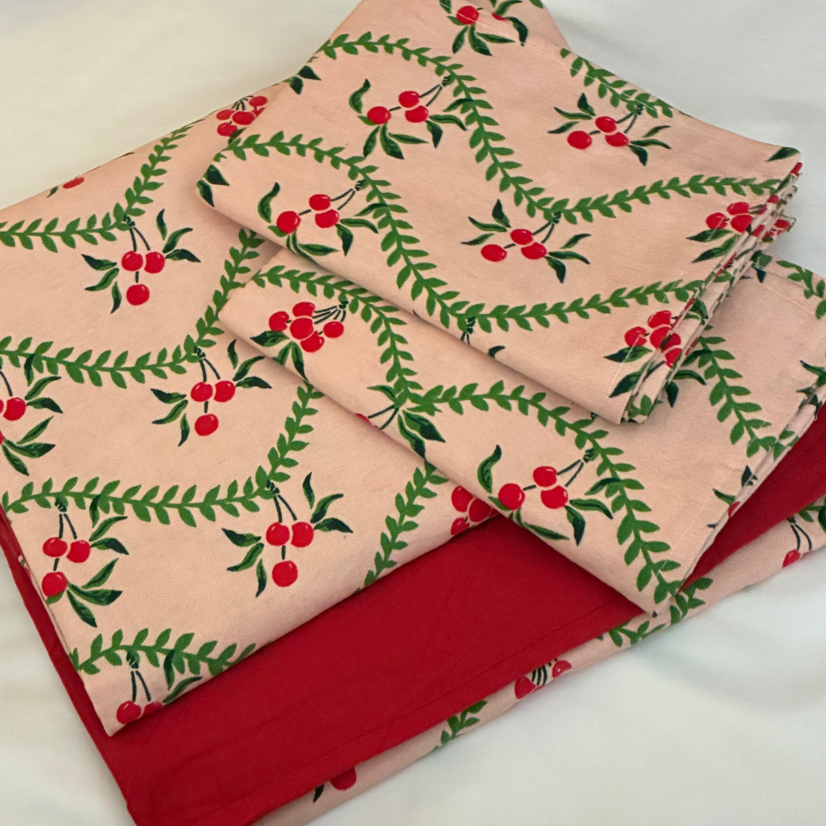 Leaves Vein King Size Cotton Bedspread 100x110 in