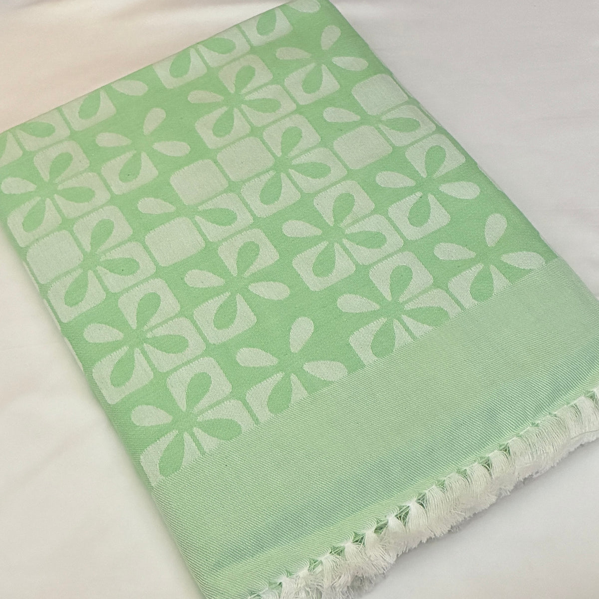 Green Floral Single Size Blanket / Throw
