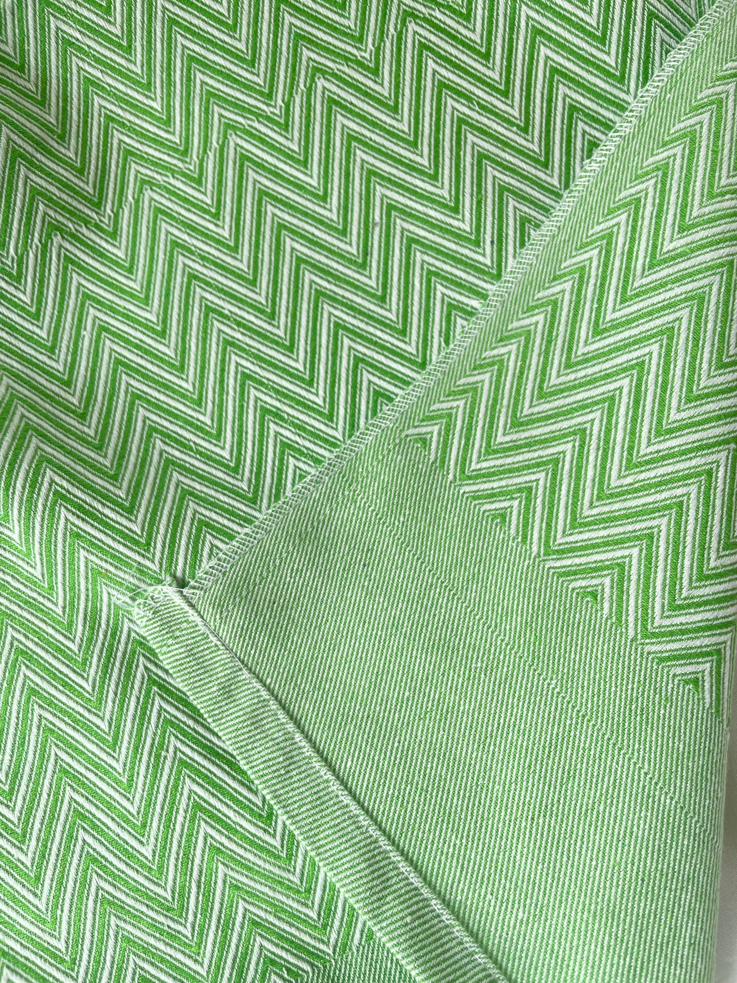 Cotton Zigzag Blanket / Throw