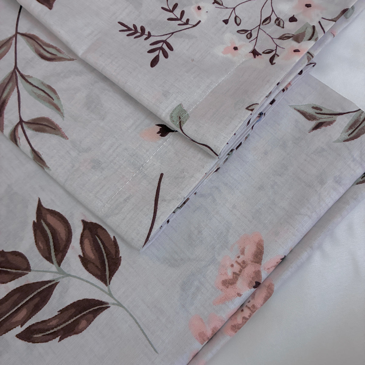 300 TC Brown Leaf King Size Cotton Bedspread 108x108 inches