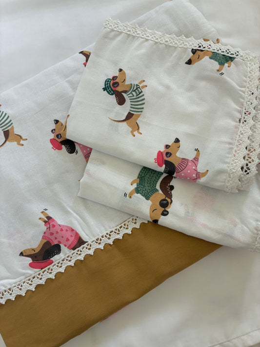 Happy Paws Lace Queen bedspread 90x100 inches