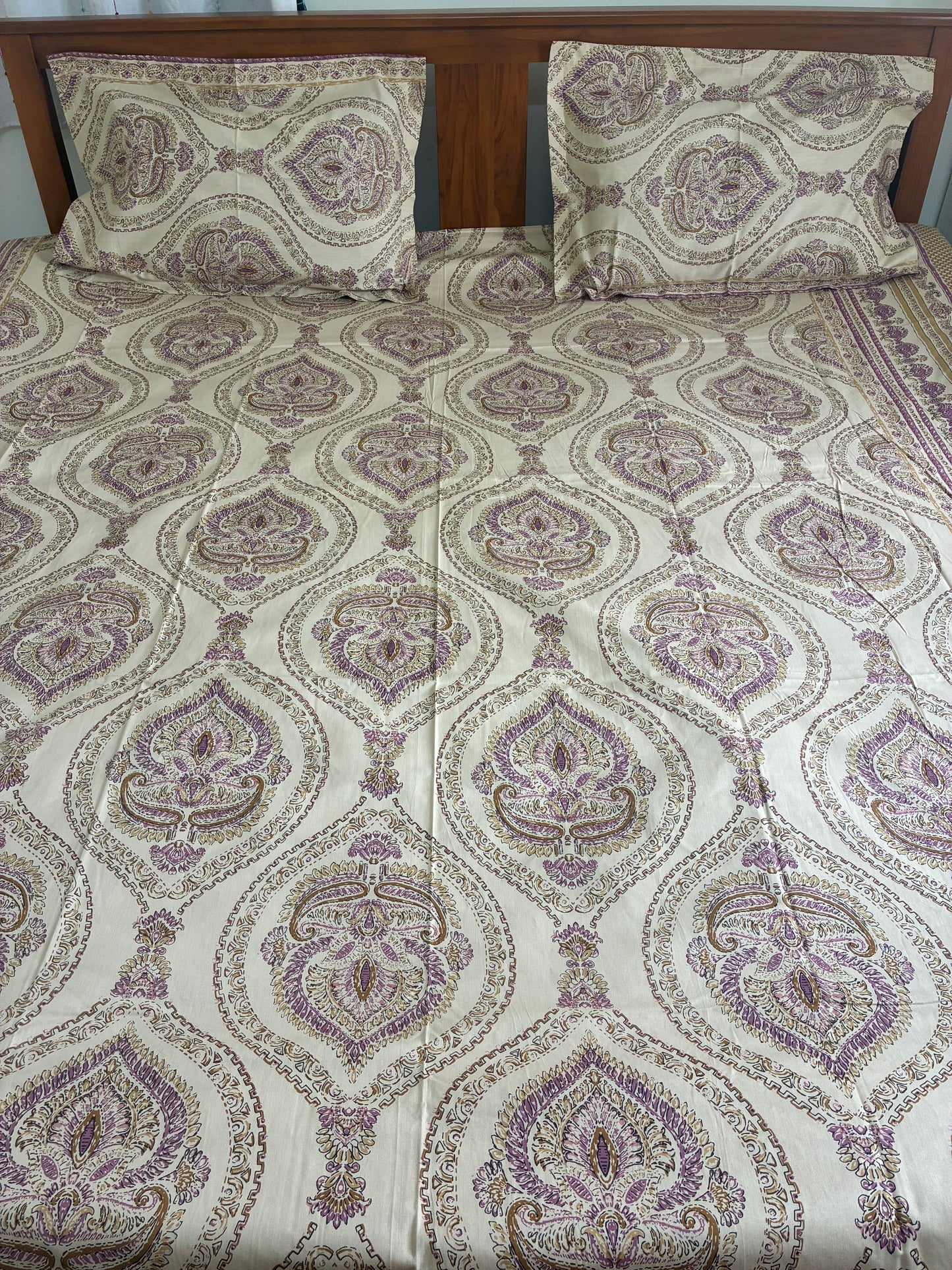 Premium Soft King Size Bedspread 108x108 inches