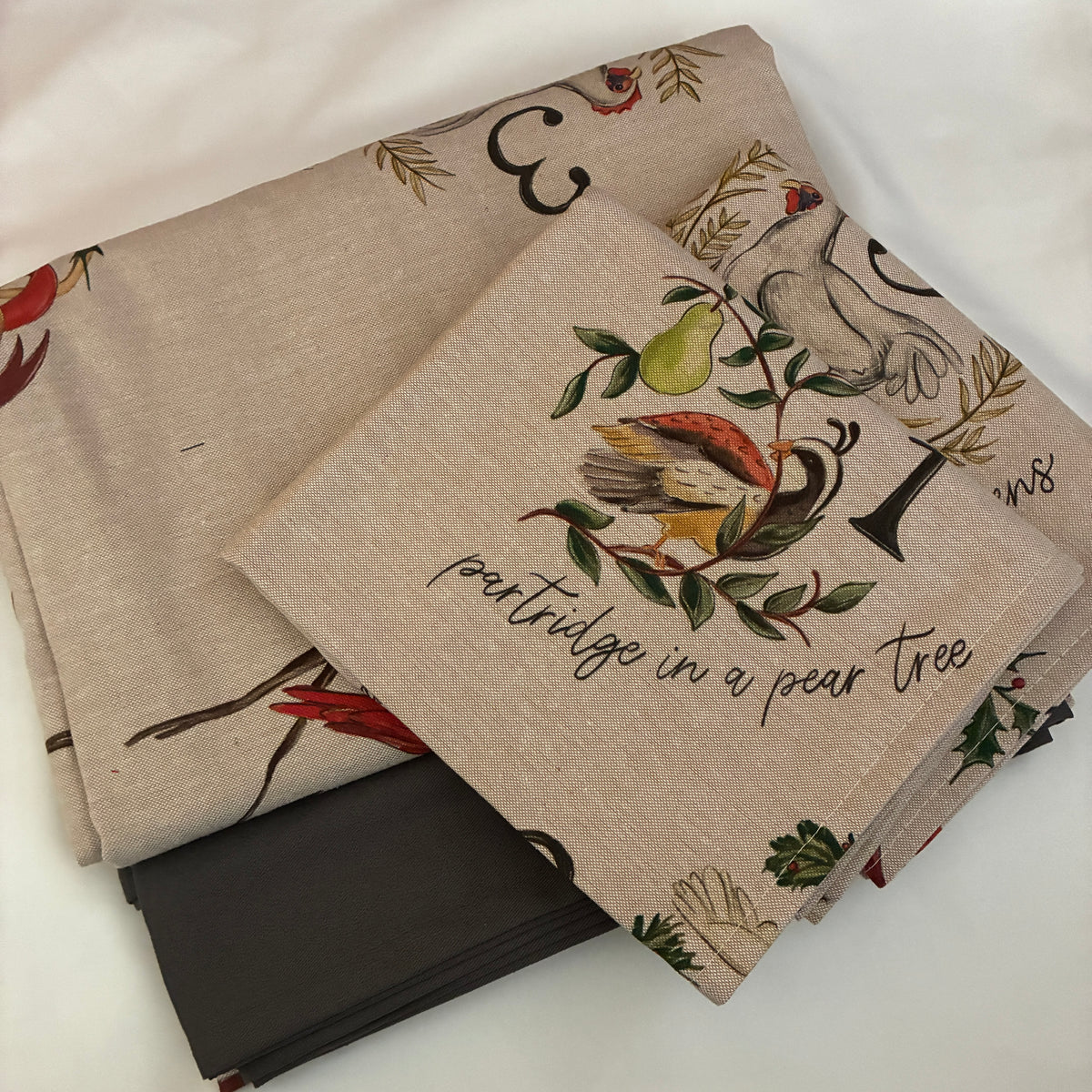 Red Bird King Size Cotton Bedspread 100x110 inches