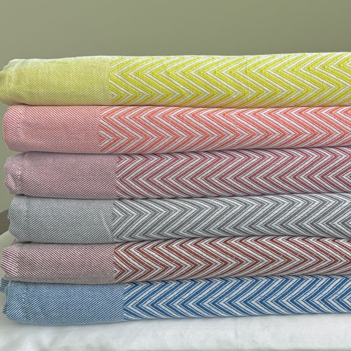 Colourful Herringbone Single Size Blanket / Throw