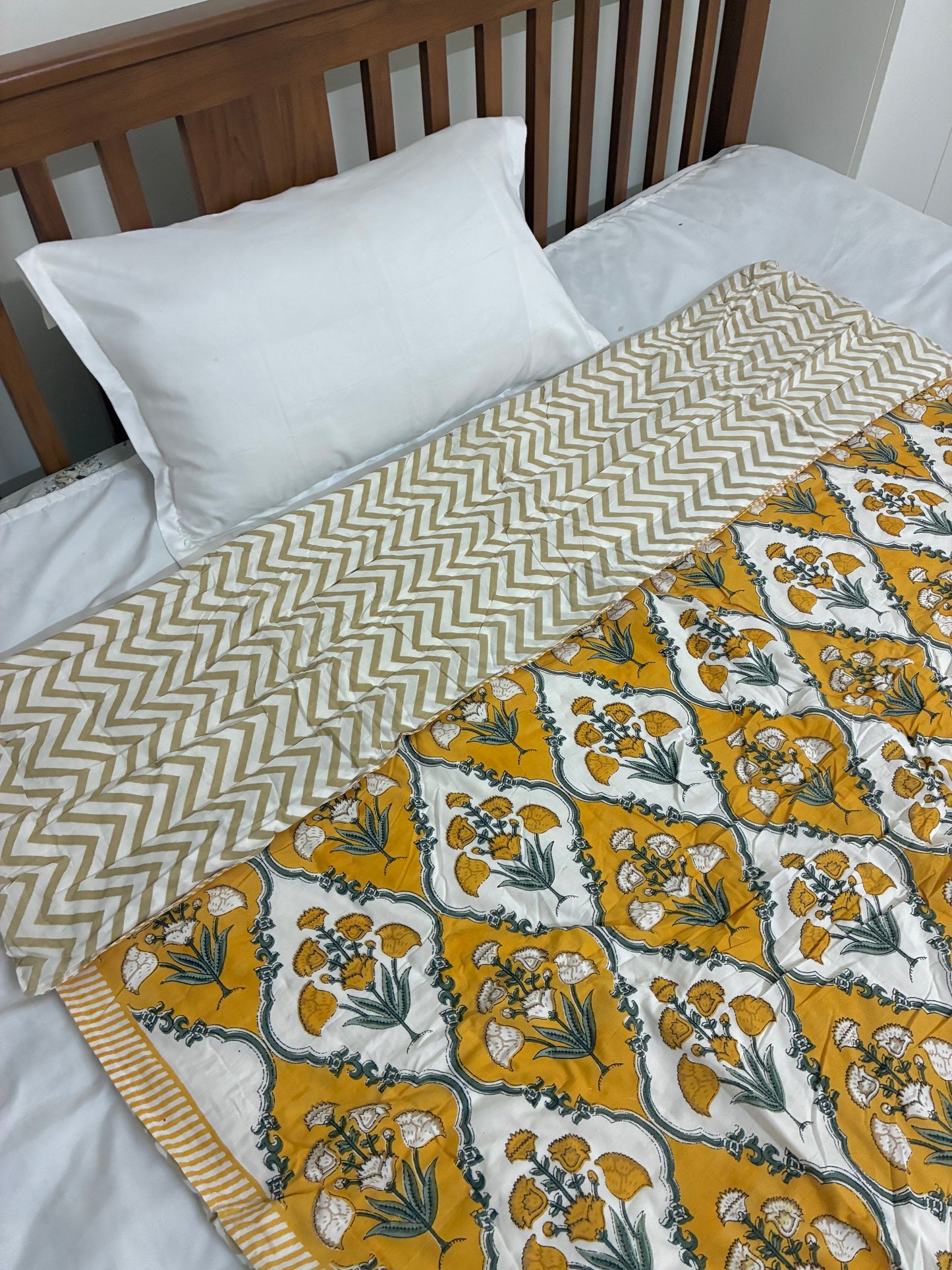 Reversible Single Size Cotton Quilt