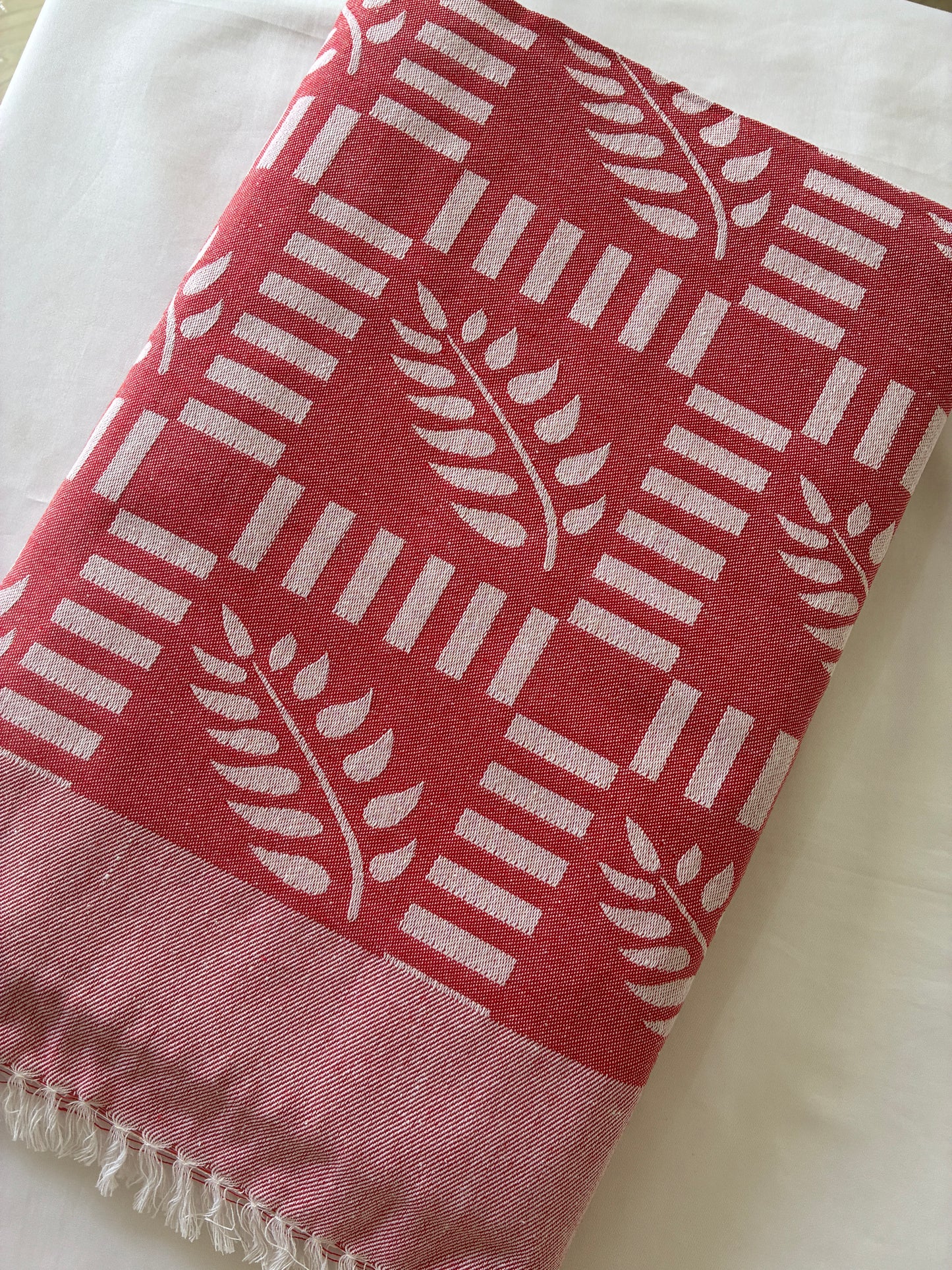 Red Leaf Double Size Cotton Blanket