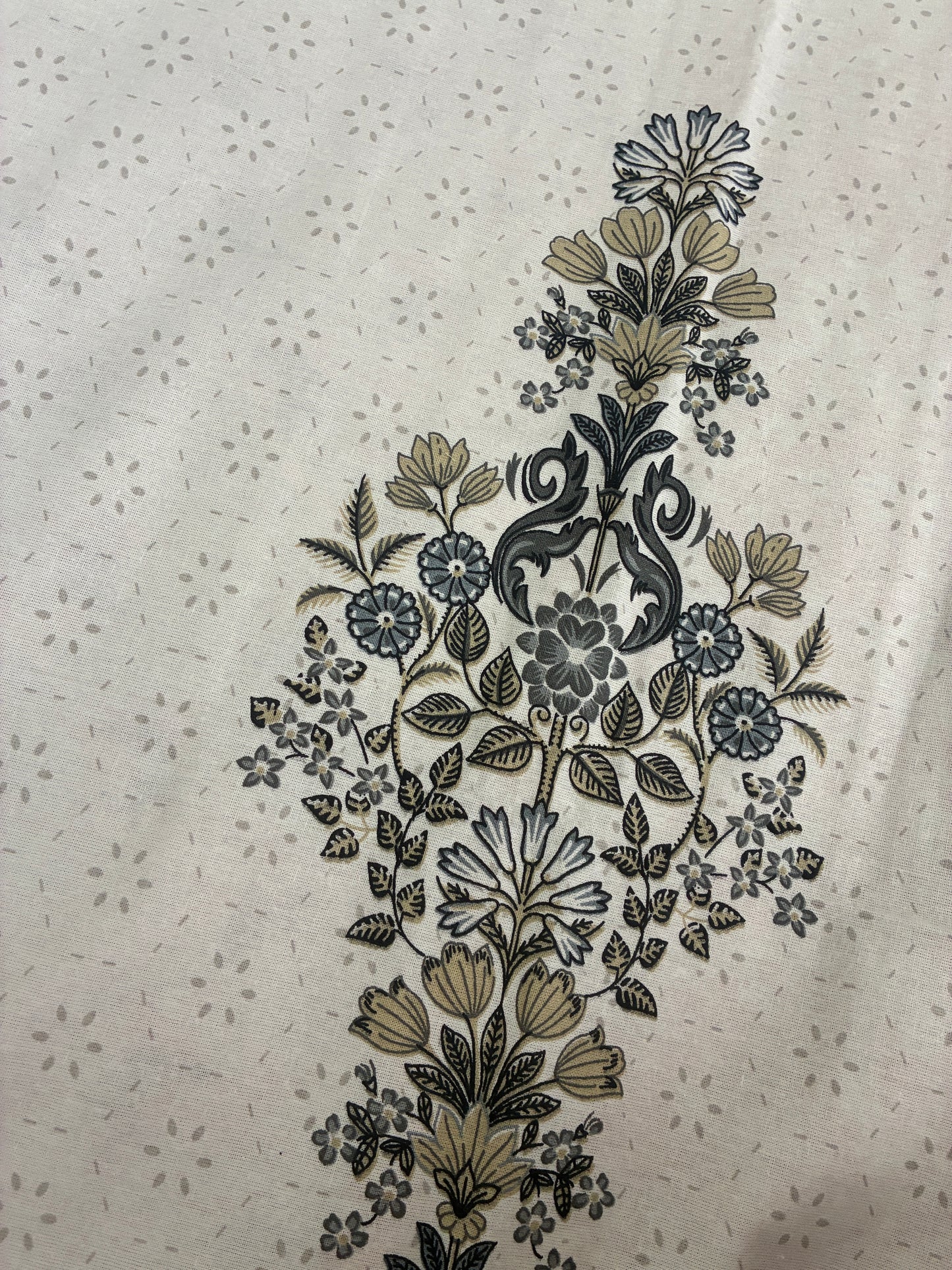 Premium Soft King Size Bedspread 108x108 inches