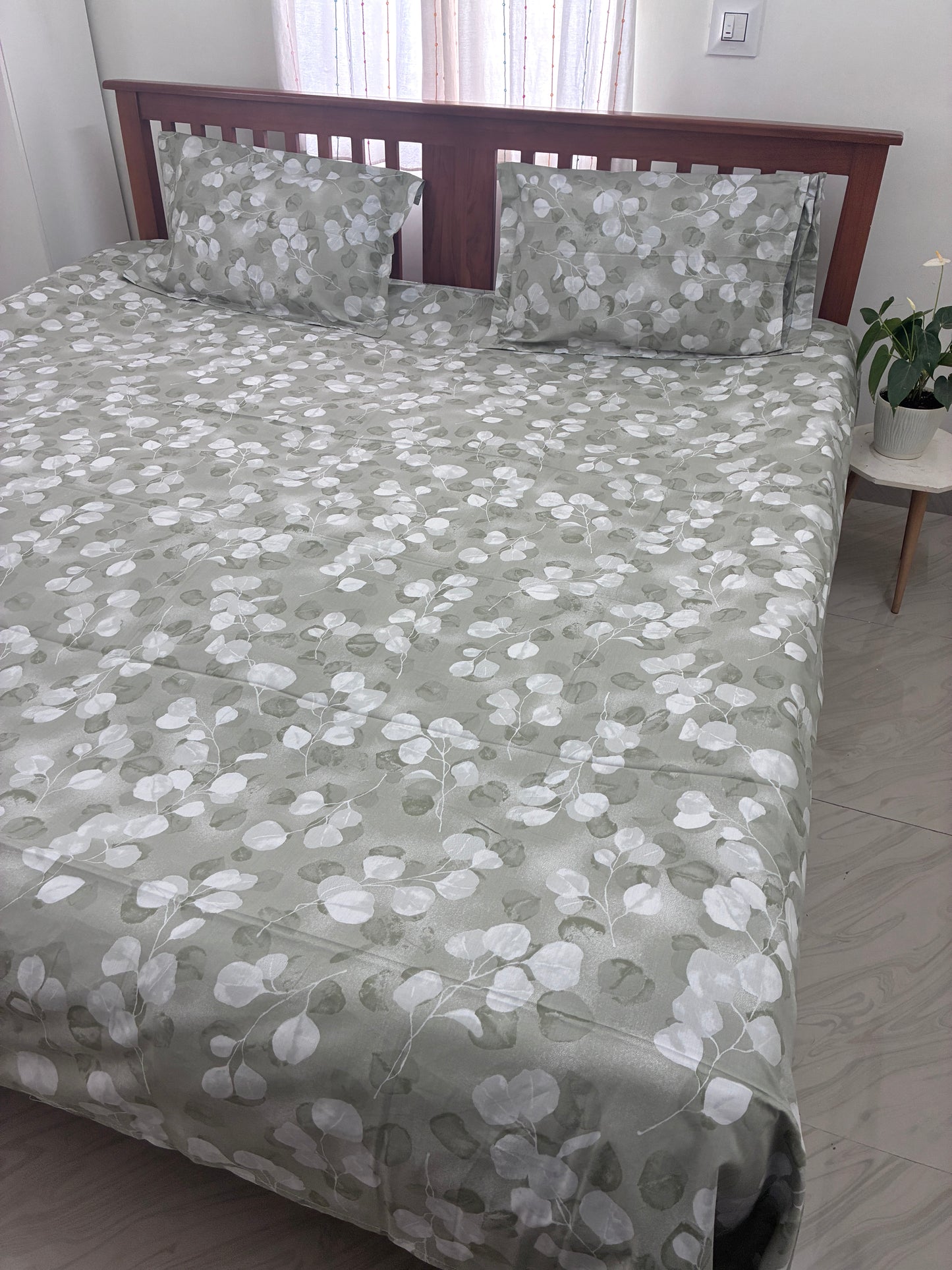 Super King Size Bedspread 120x 120 inches