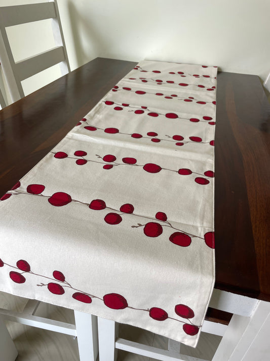Table Runner 6 ft long