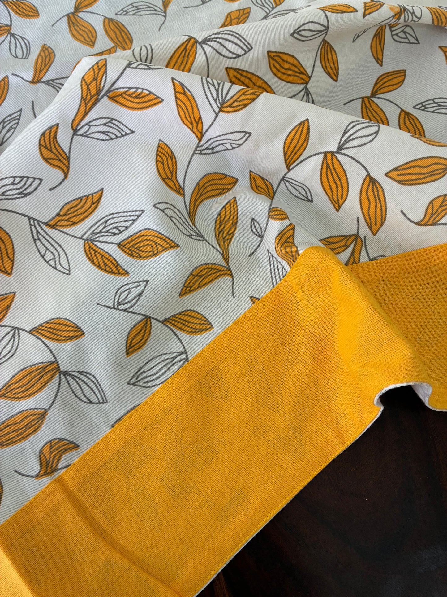 Yellow Leaf 6 Seater Table covers