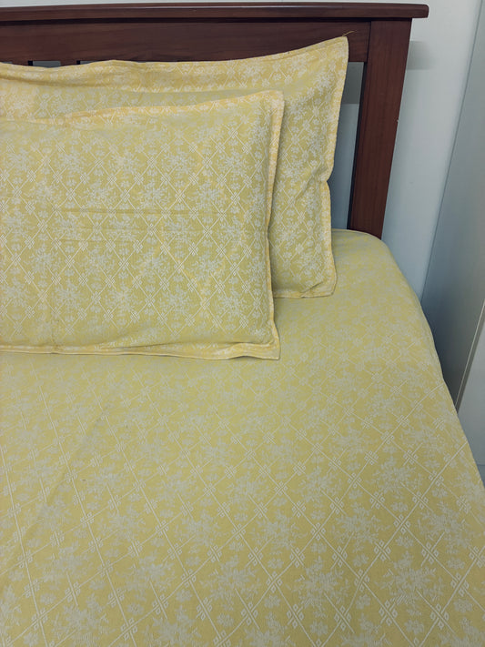 Premium Yellow King Size Bedspread 108 x 108 in