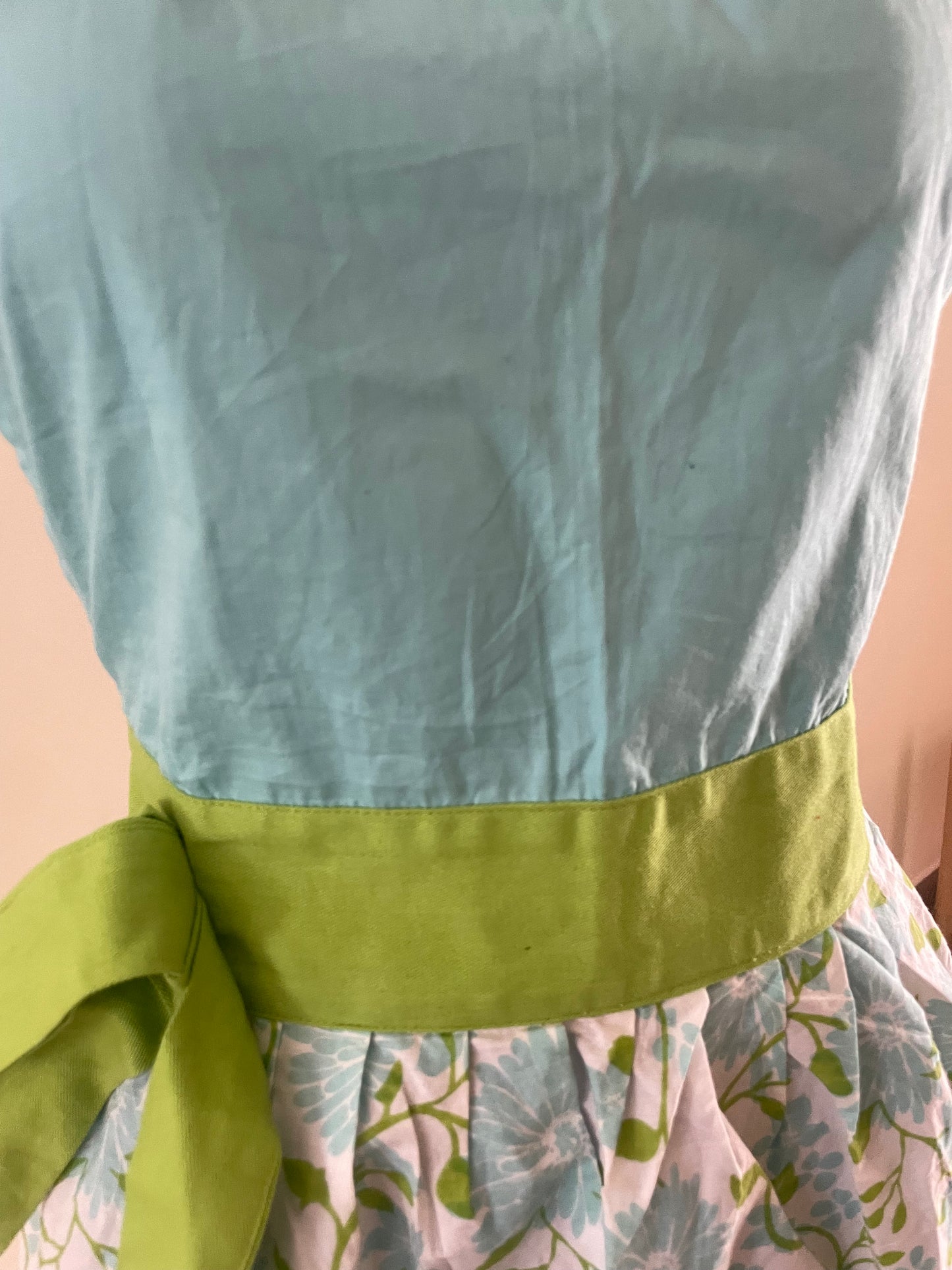 Cotton Apron with Frills