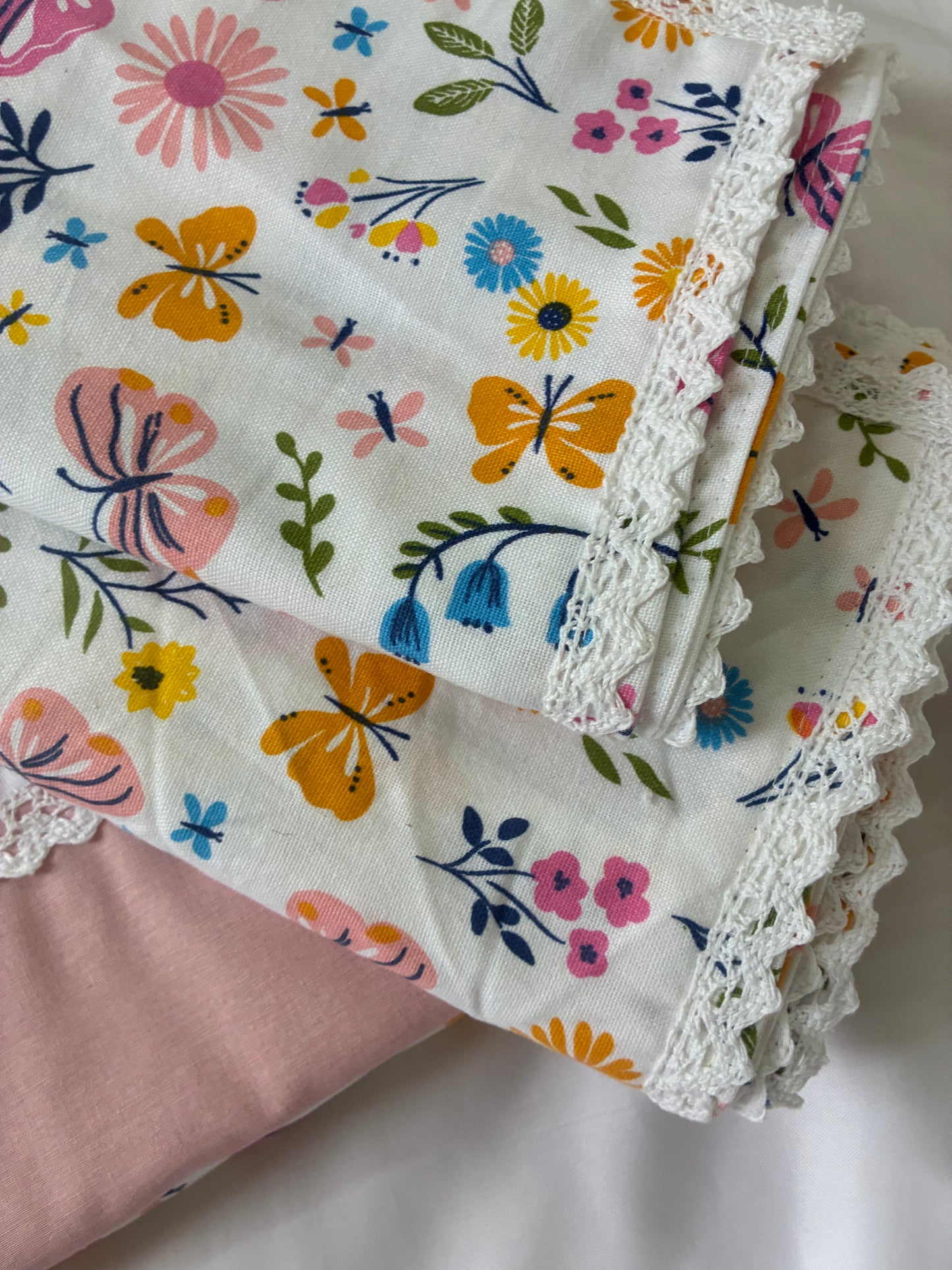 Butterfly Lace King Size Cotton Bedspread 100x110 in