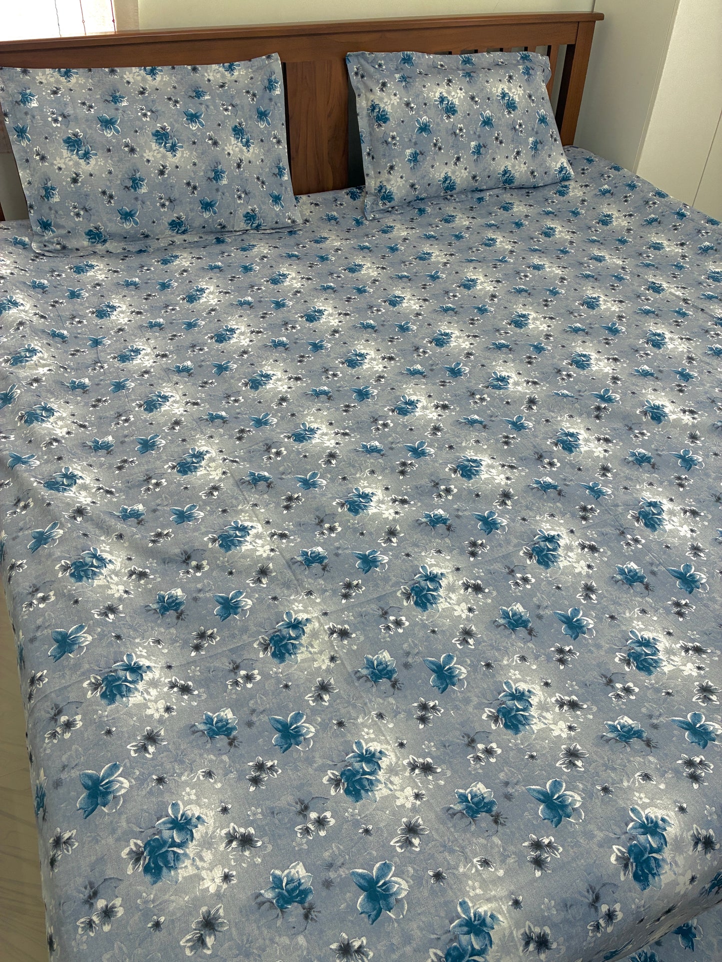 Premium Soft King Size Bedspread 108x108 inches