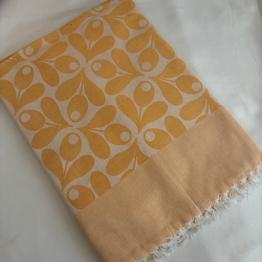 Yellow Single Size Blanket / Throw