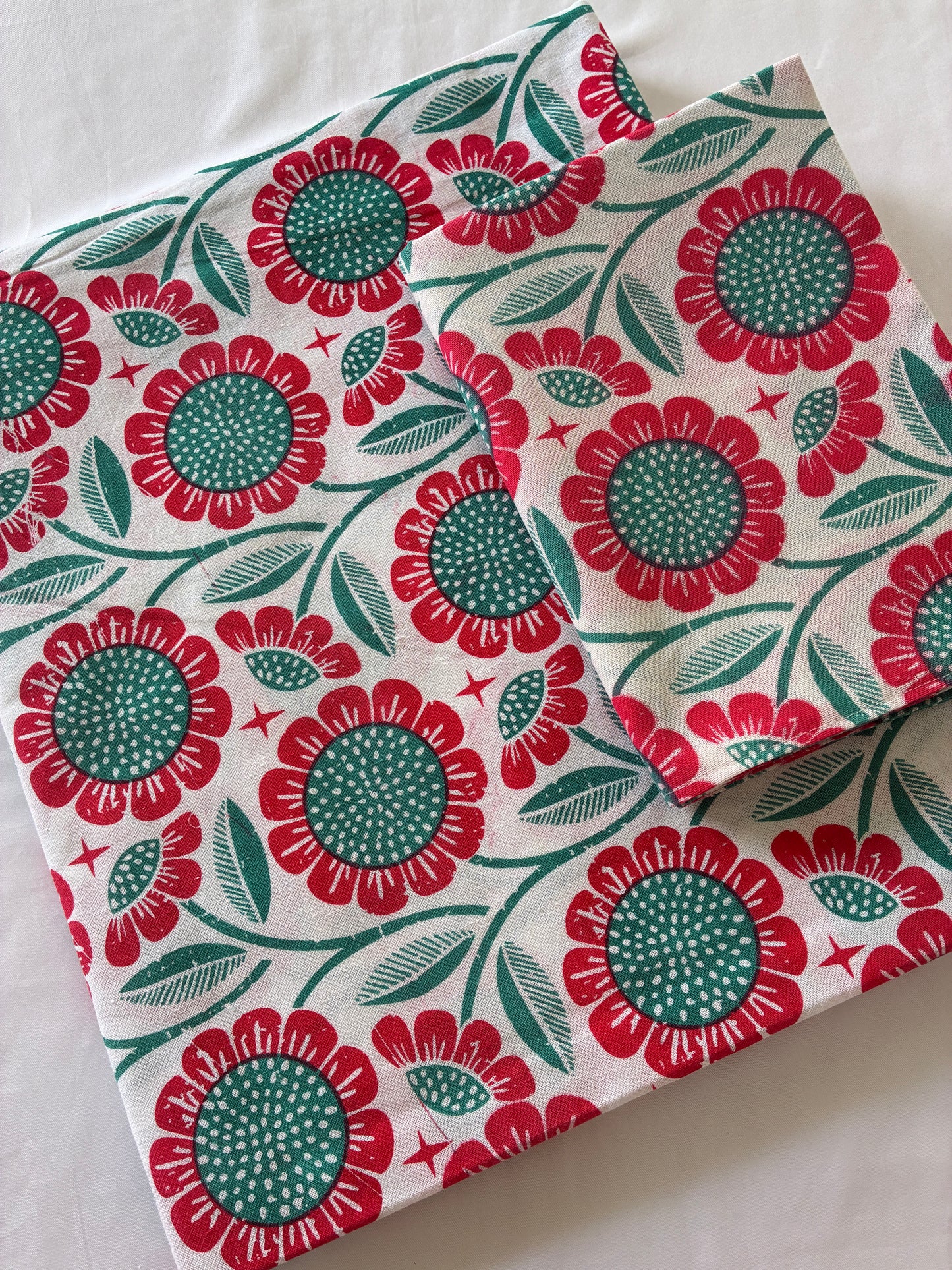 Floral Single Size Cotton Bedspread with 1 Pillow Cover 60 x 90 in