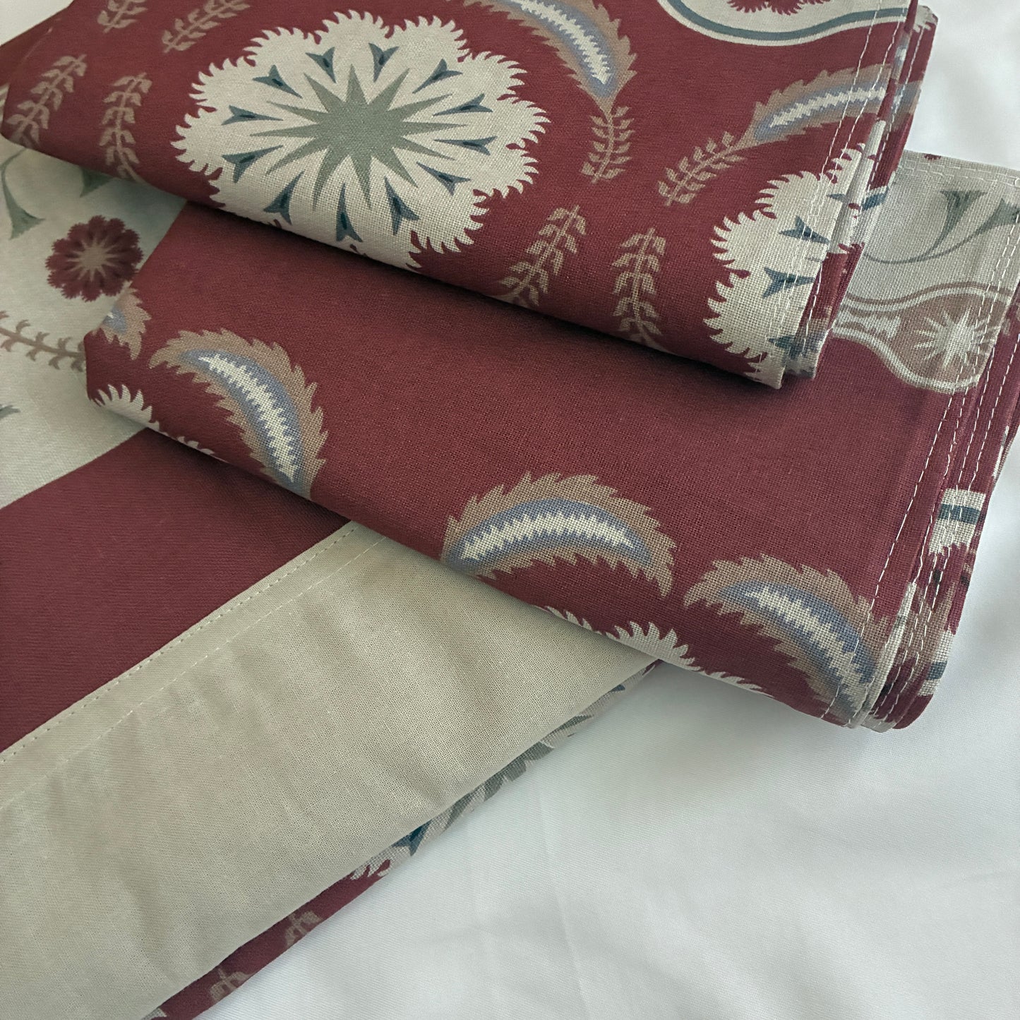 Brown mandala King Size Cotton Bedspread 100x110 inches (2 pillow covers)