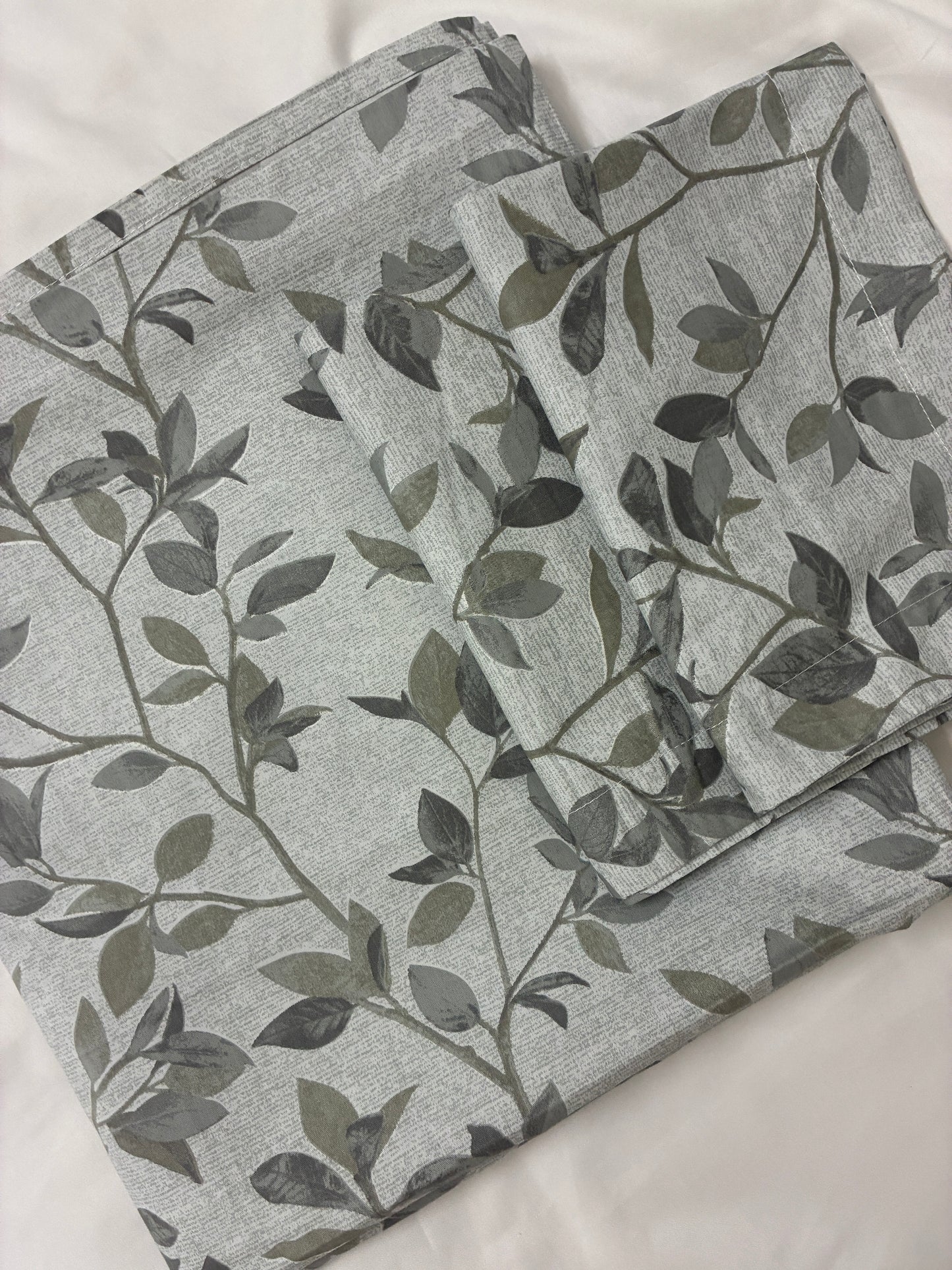 Super King Size Bedspread 120x 120 inches