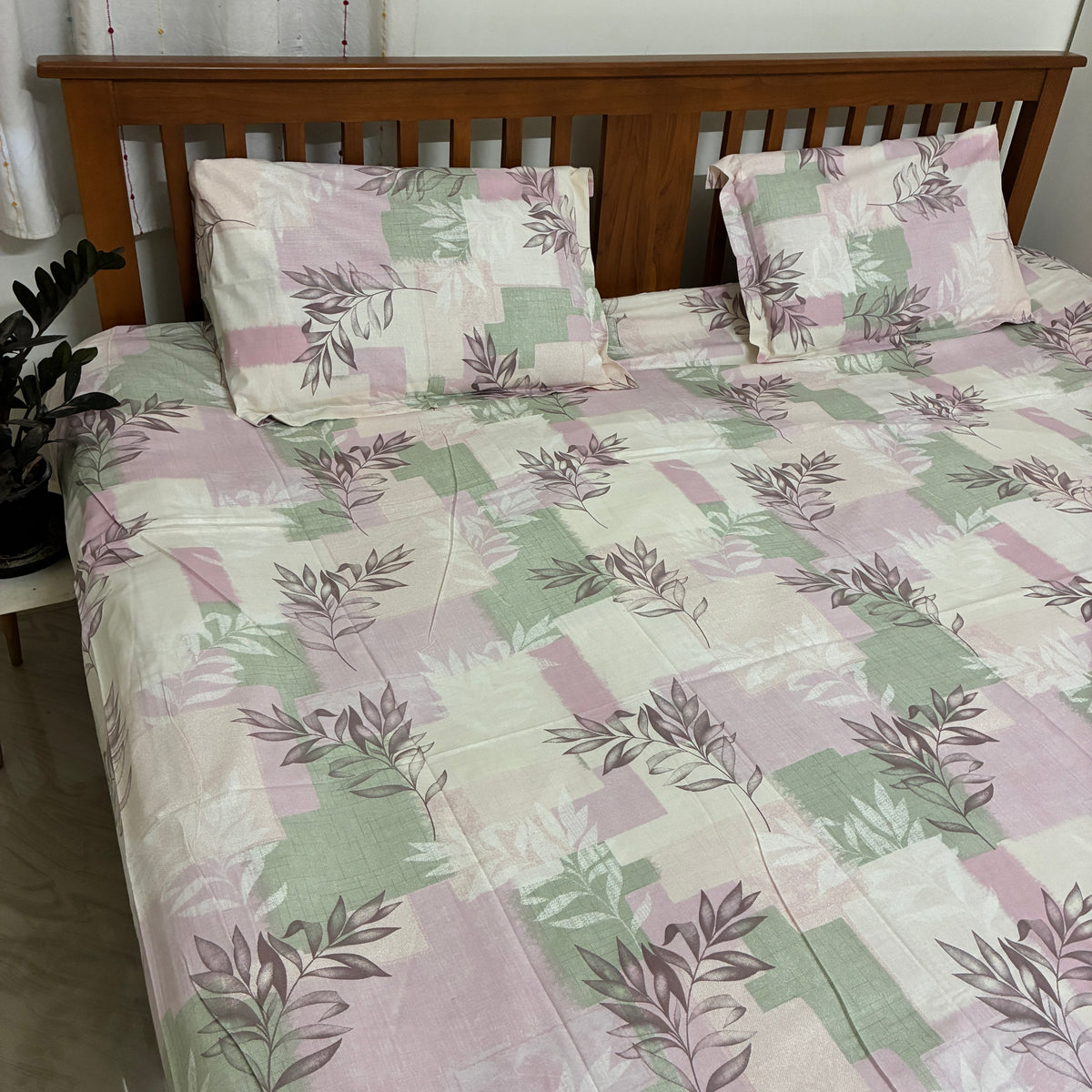 300 TC Pink Leaf King Size Cotton Bedspread 108x108 inches