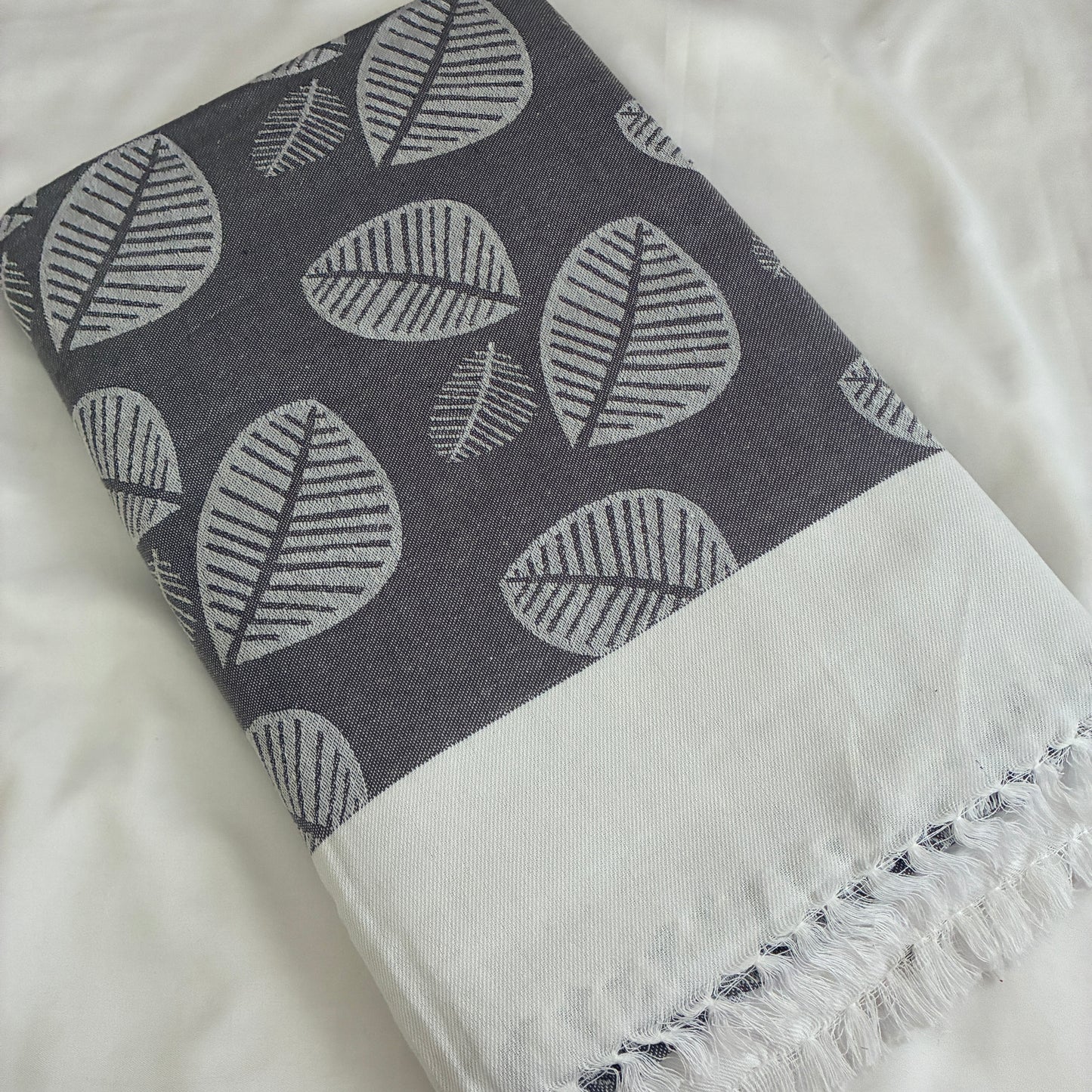 Charcoal Leaf Double Size Cotton Blanket