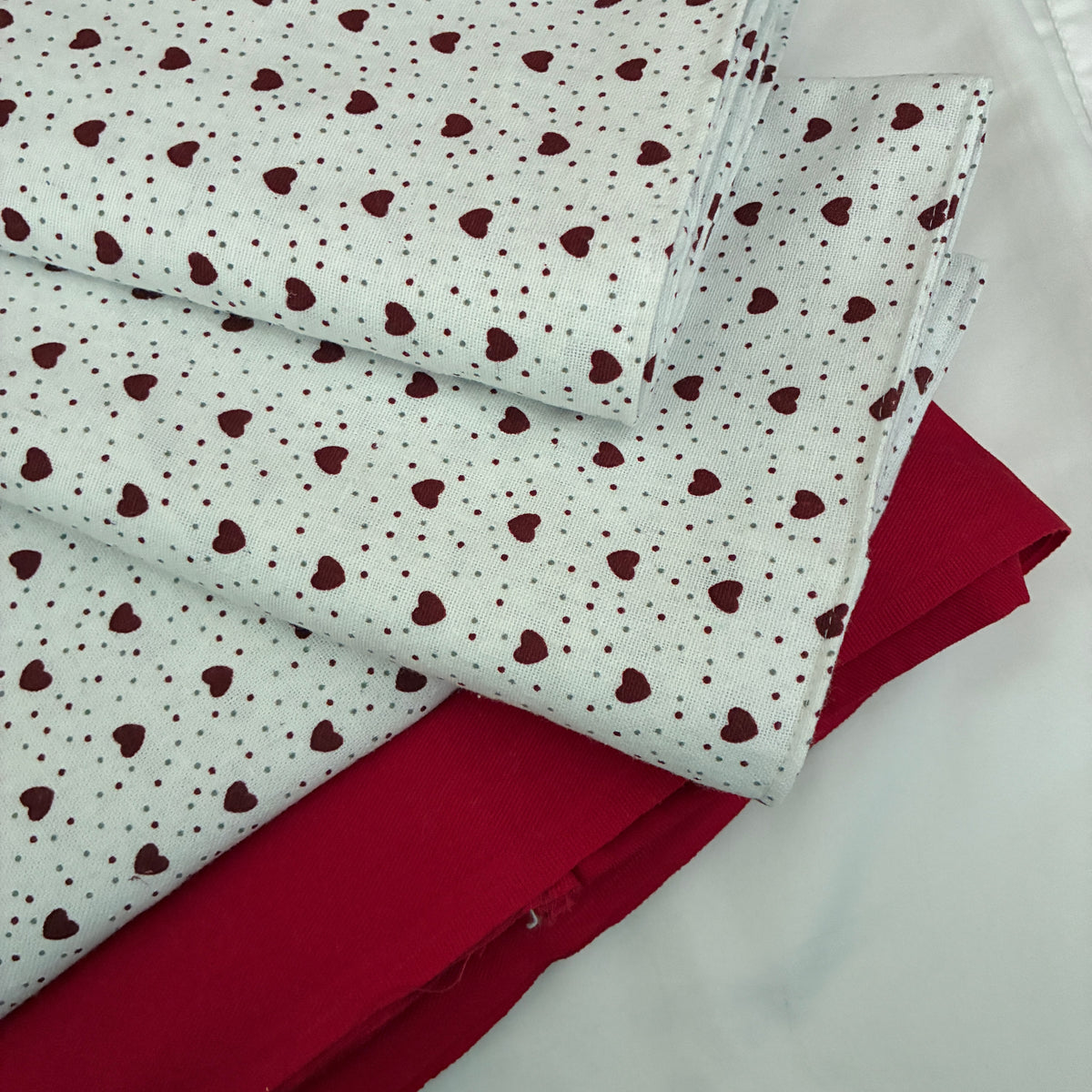 Red Heart King Size Cotton Bedspread 100x110 in
