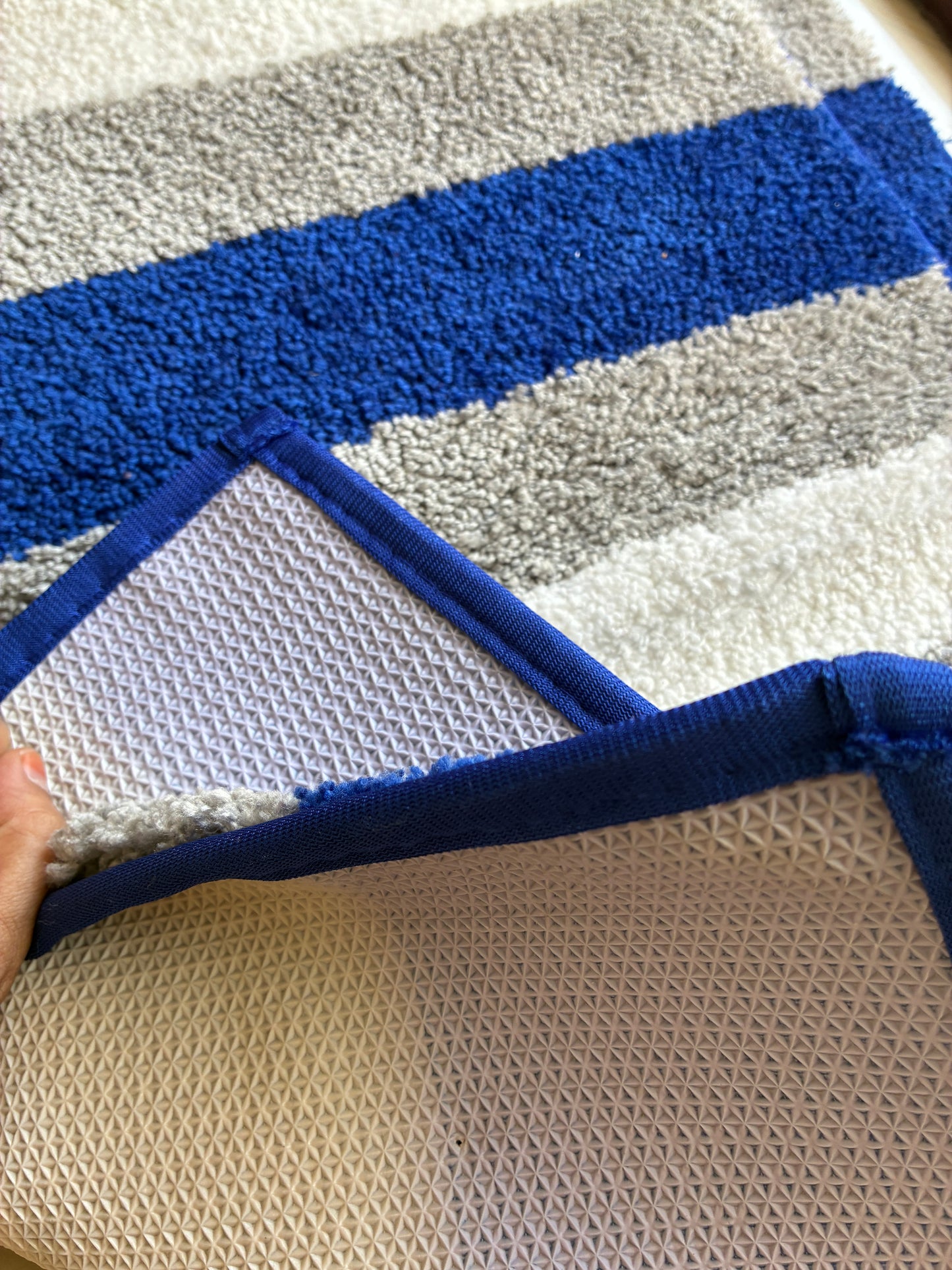 Anti Slip Blue stripes Floor mats (set of 2) (40x60cm) (50x82cm)